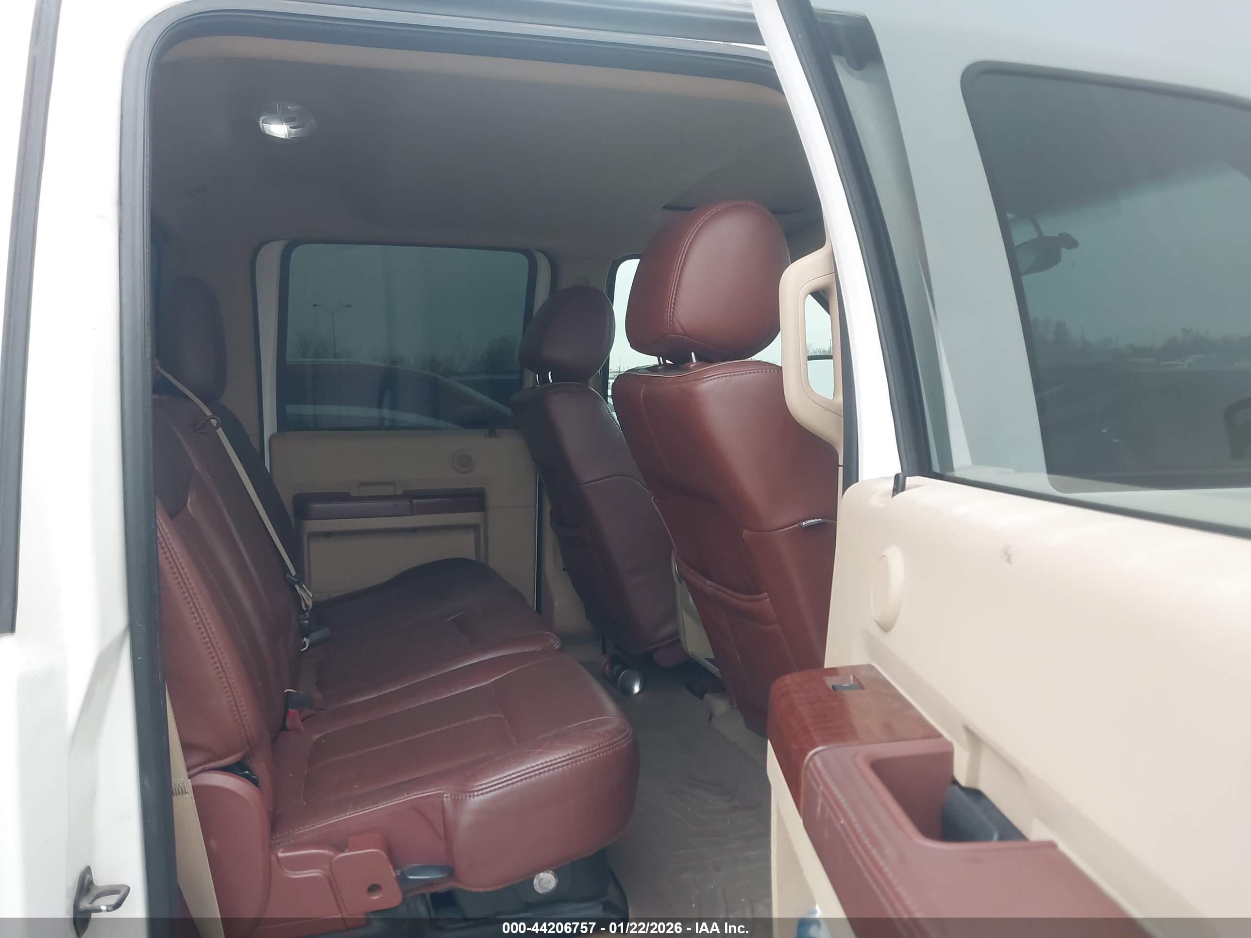 FORD F-250 image 8