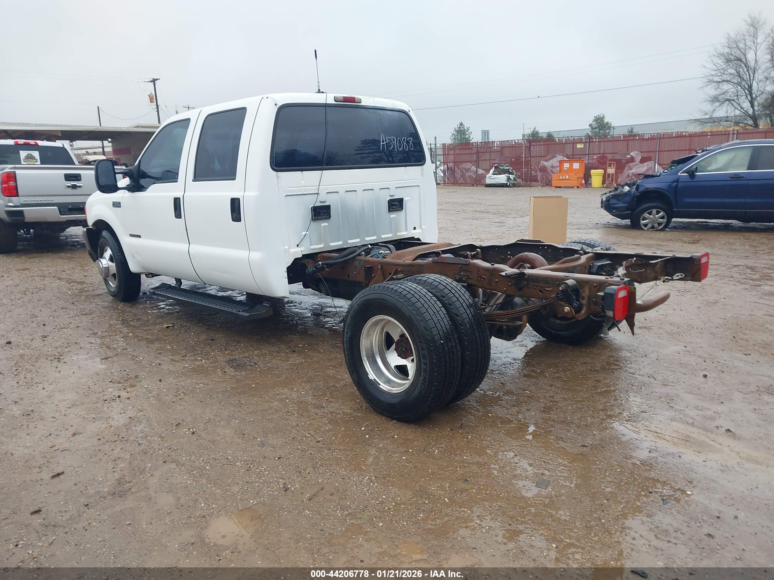 FORD F-350 image 3