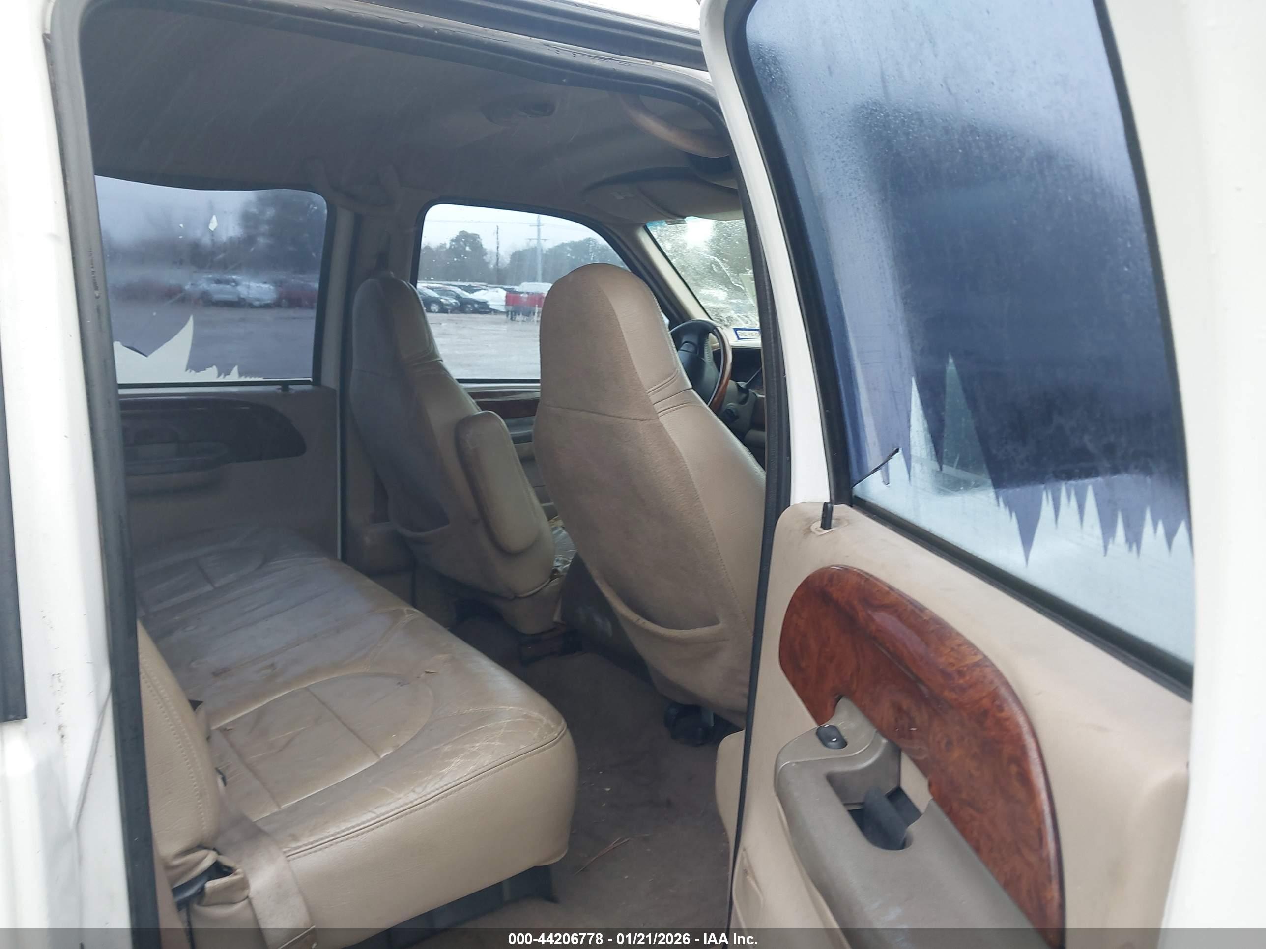 FORD F-350 image 7