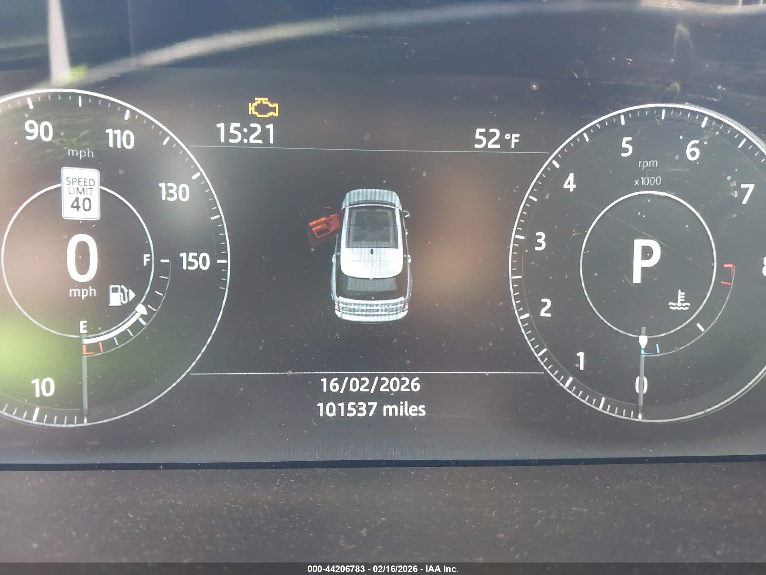 LAND ROVER image 7