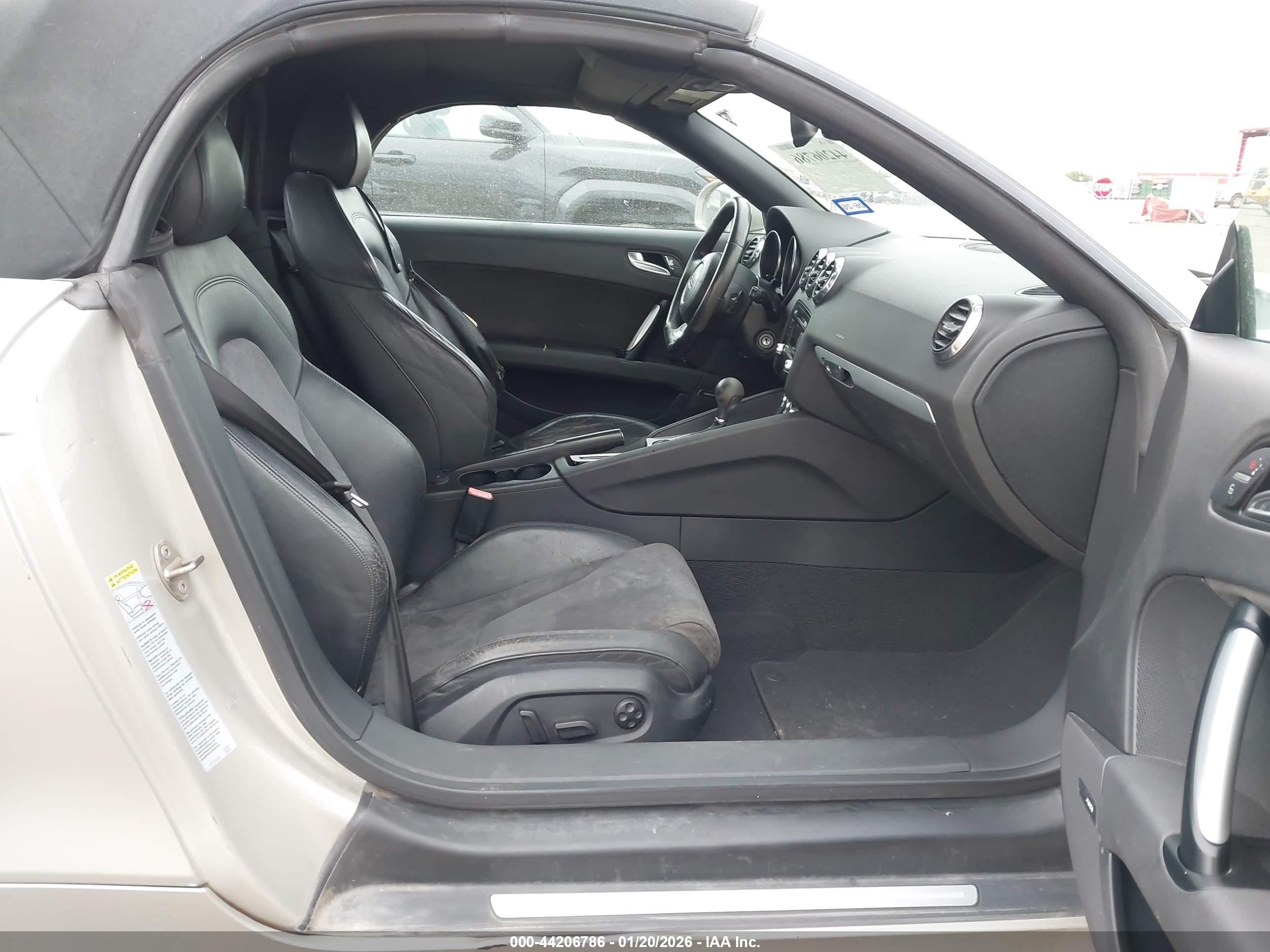 AUDI TT image 5
