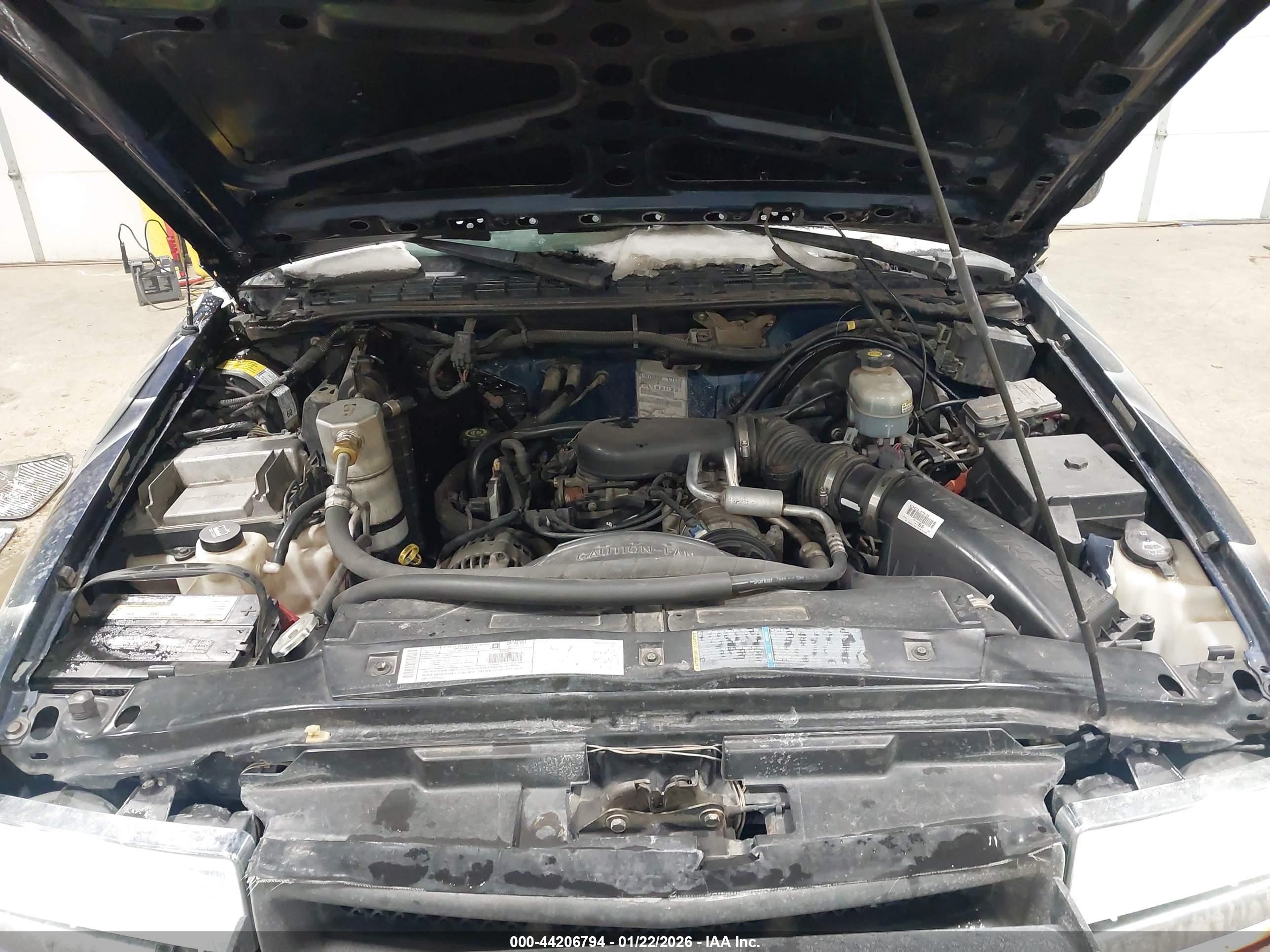 CHEVROLET S-10 image 10