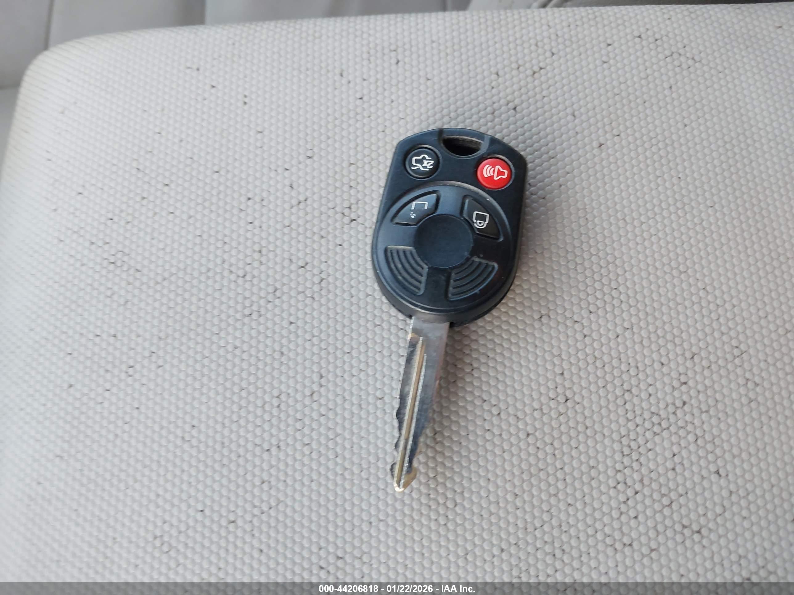 FORD ESCAPE image 11