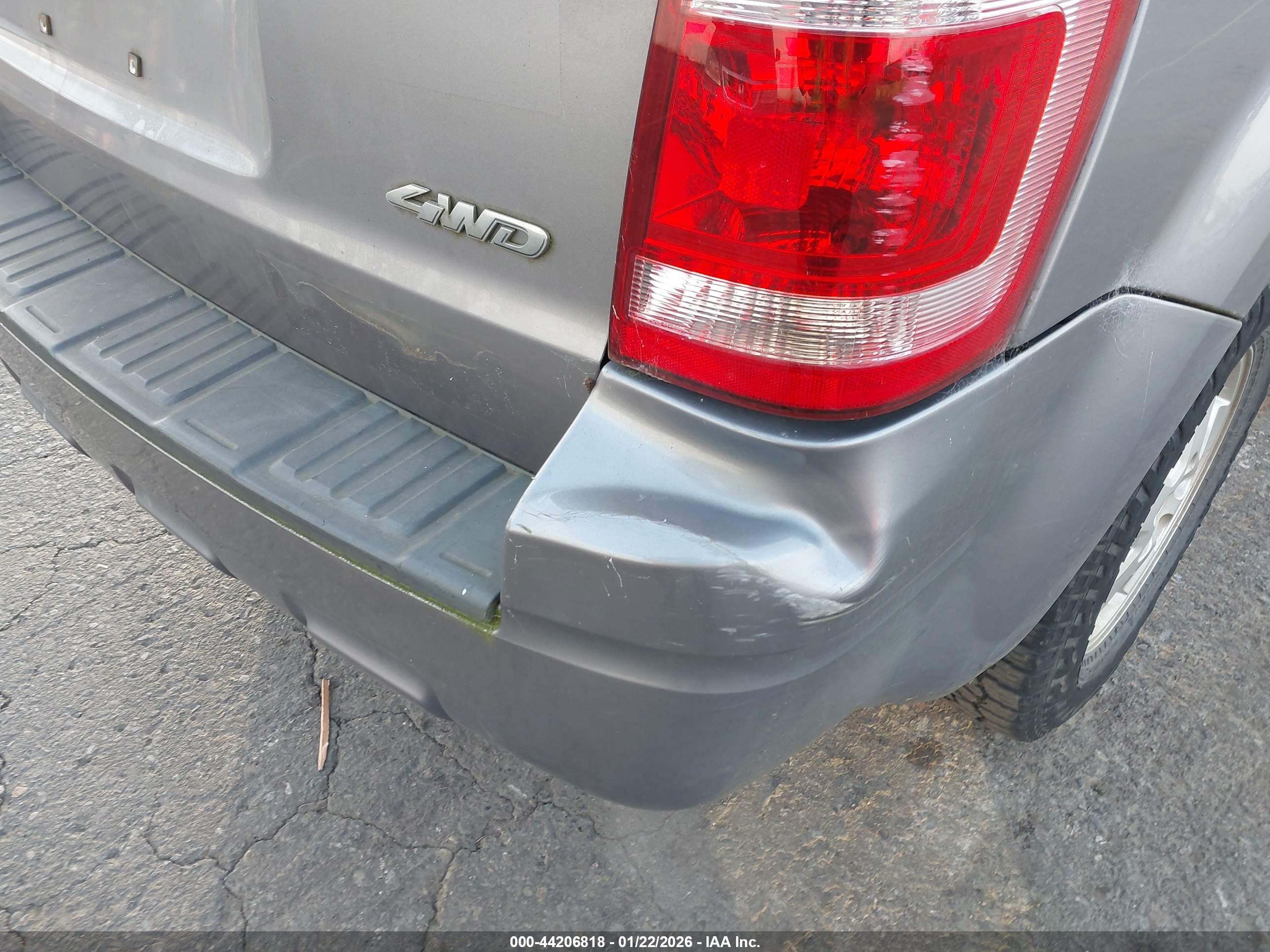 FORD ESCAPE image 6