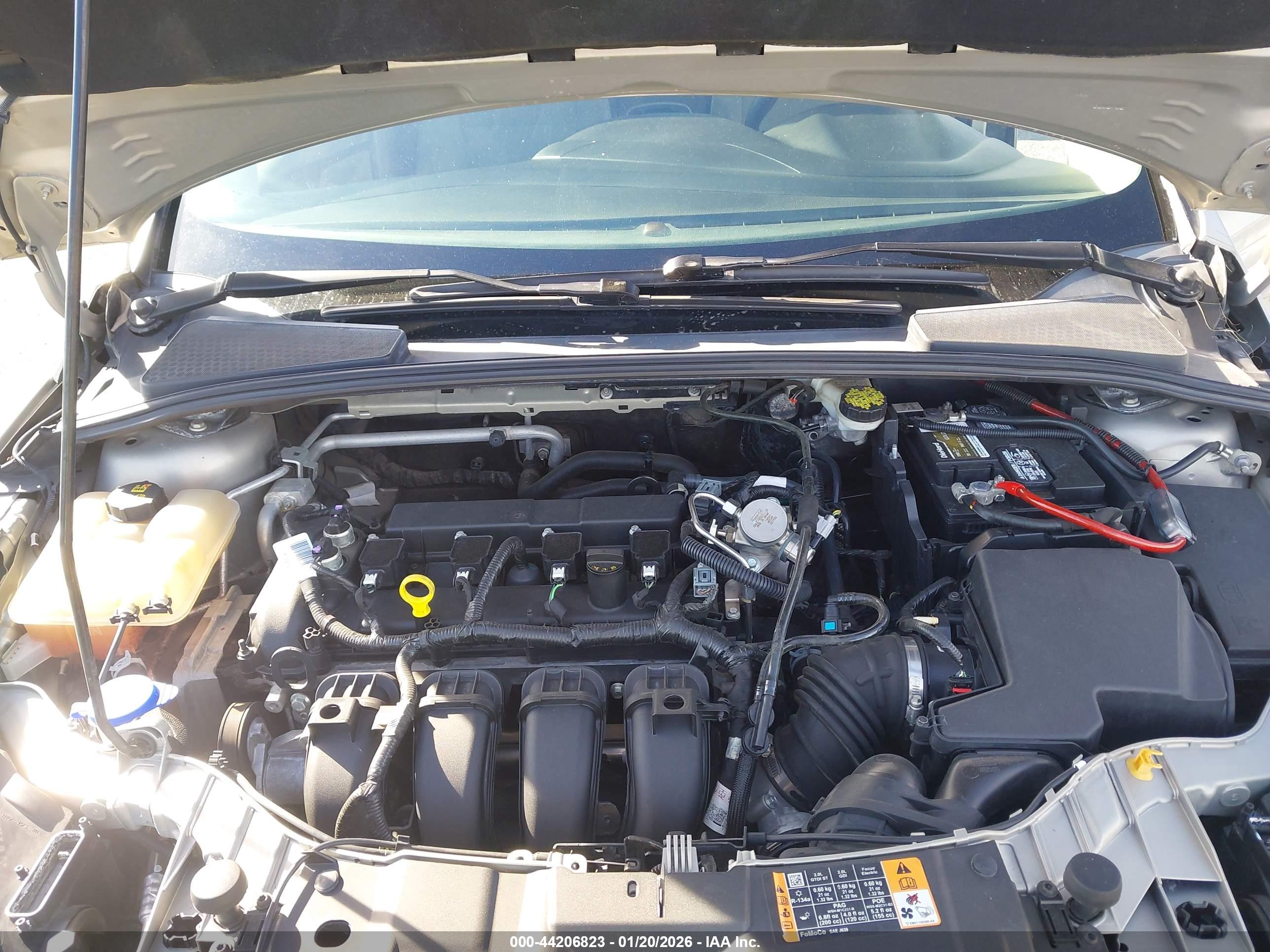 FORD FOCUS image 10