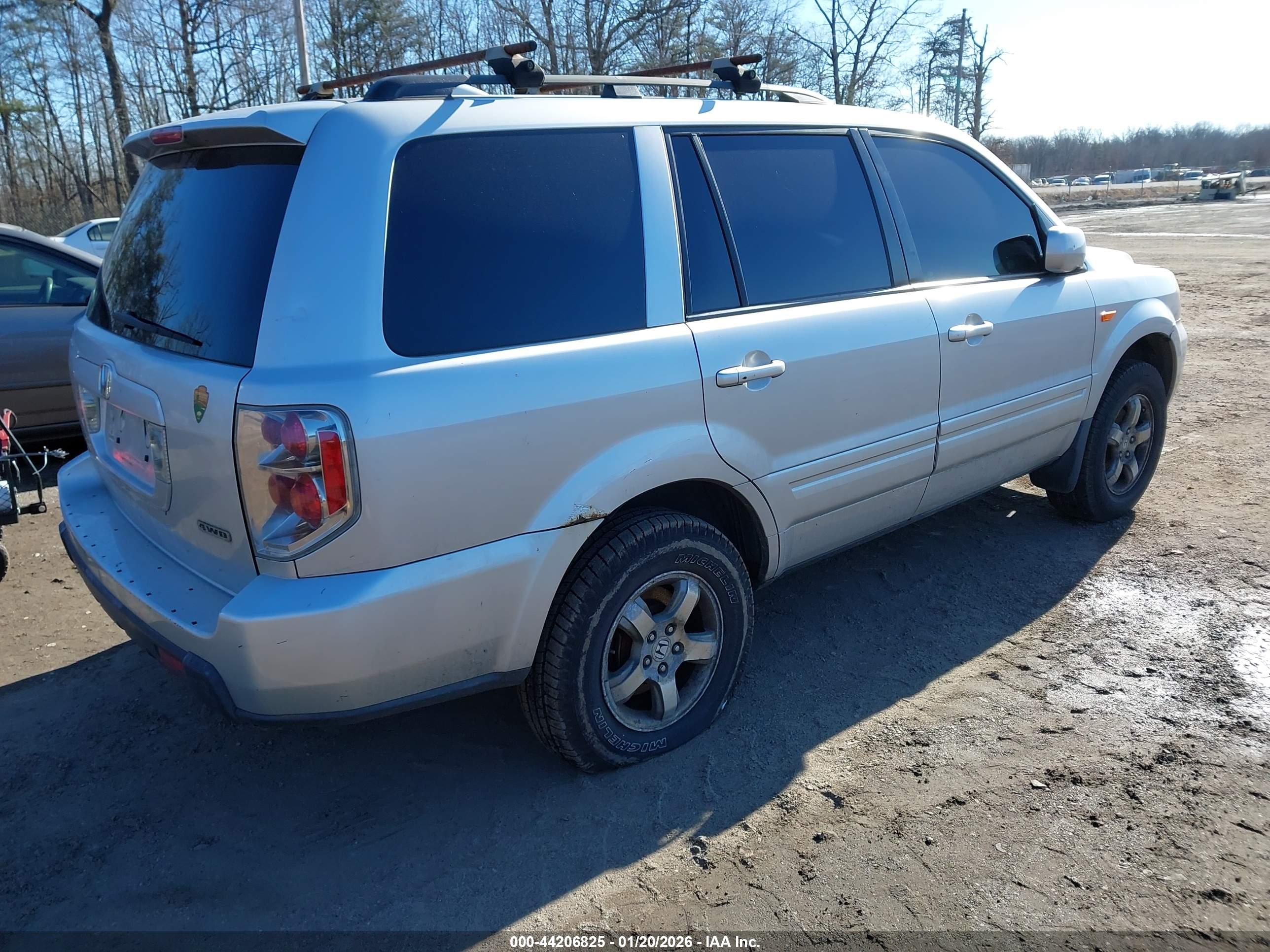 HONDA PILOT image 4