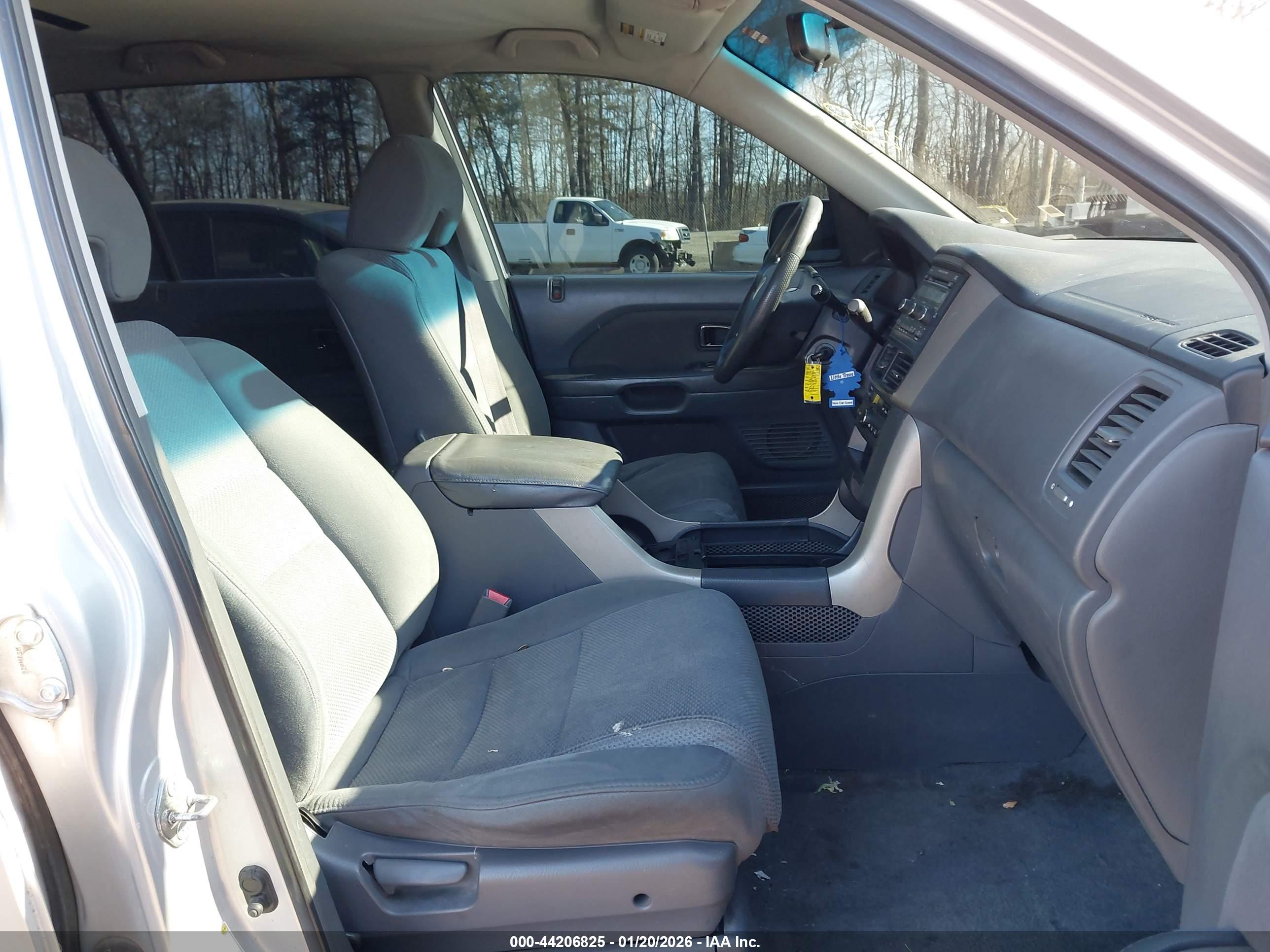 HONDA PILOT image 5
