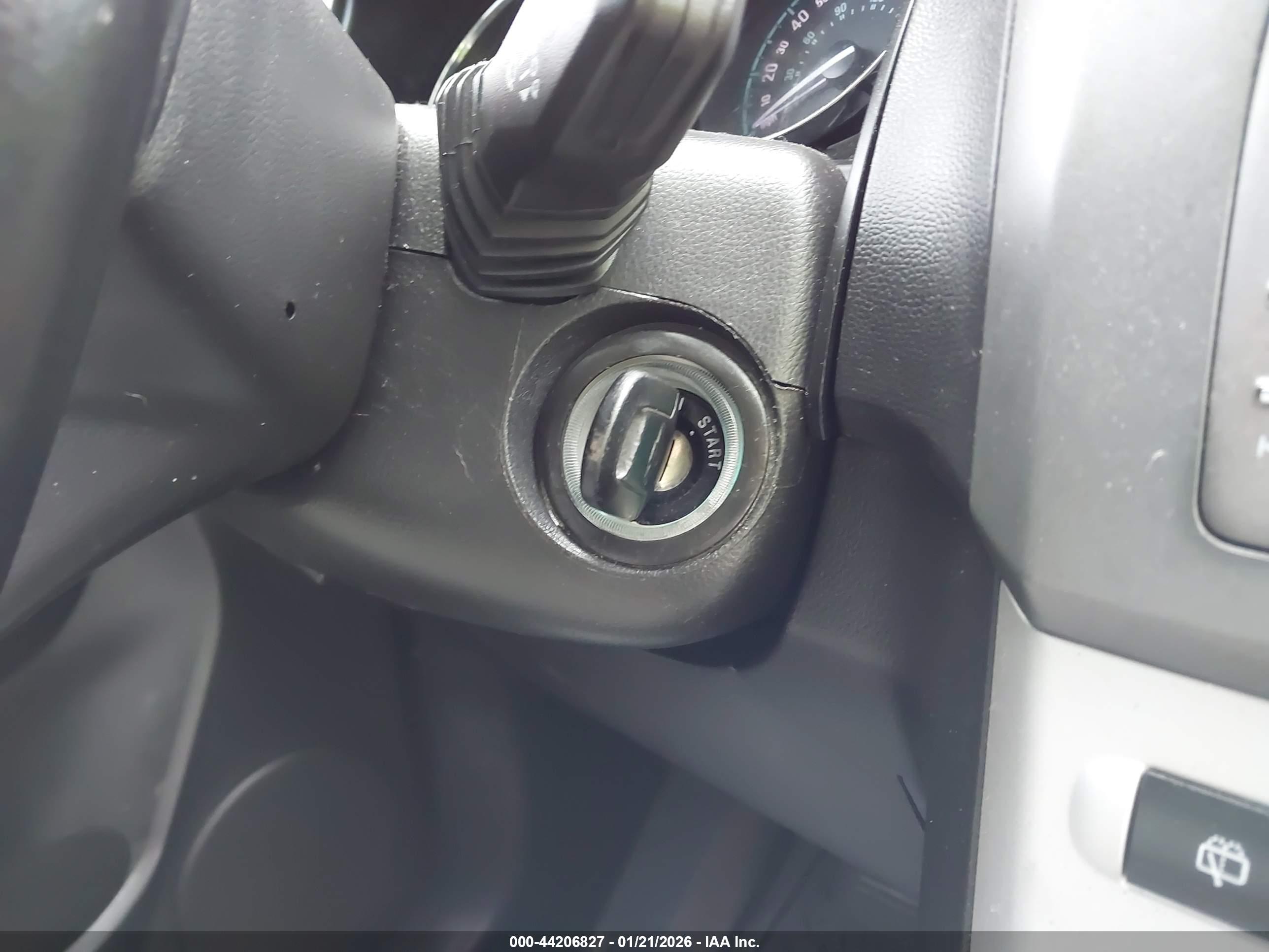 CHEVROLET CAPTIVA image 11