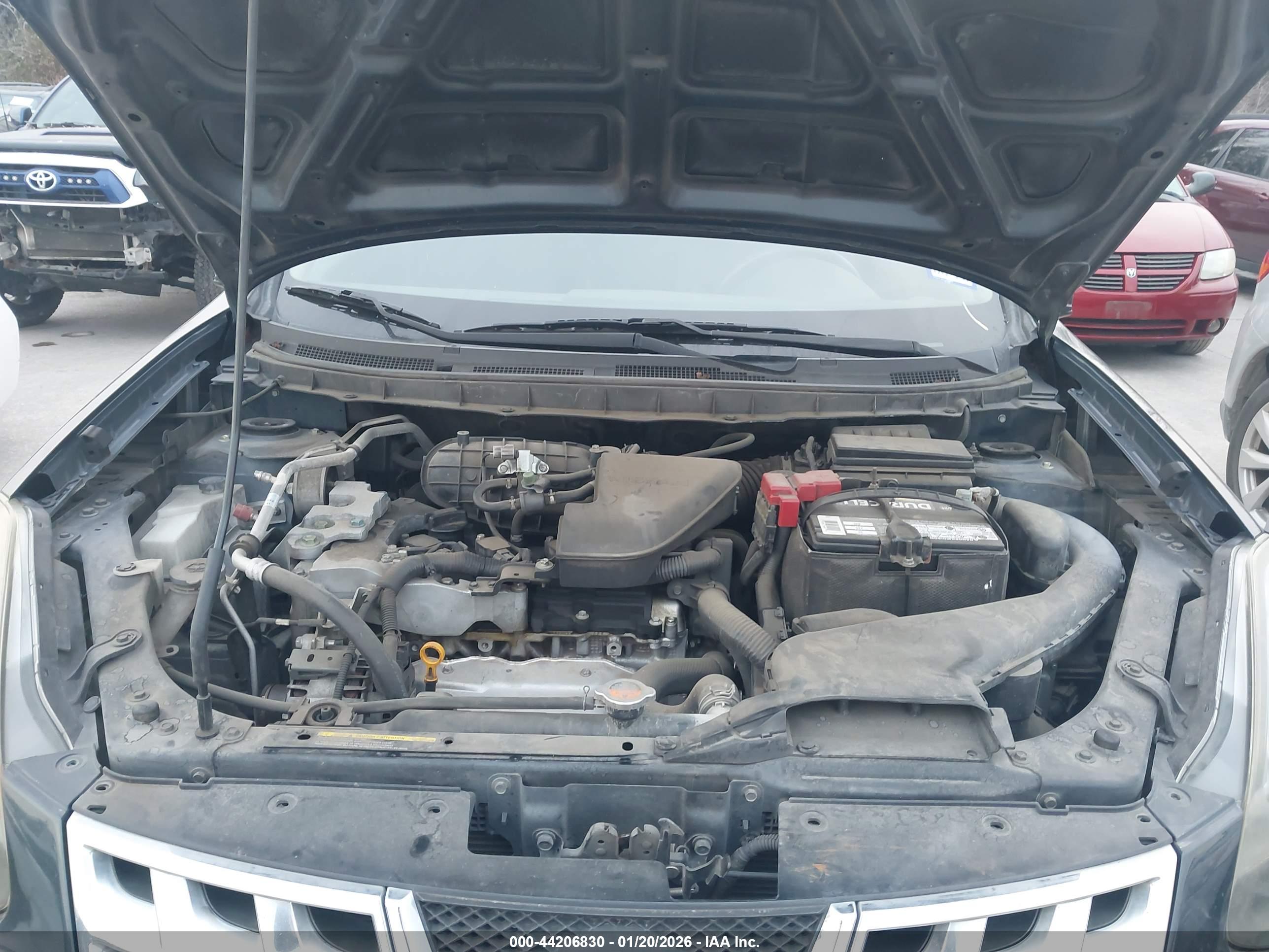 NISSAN ROGUE image 10