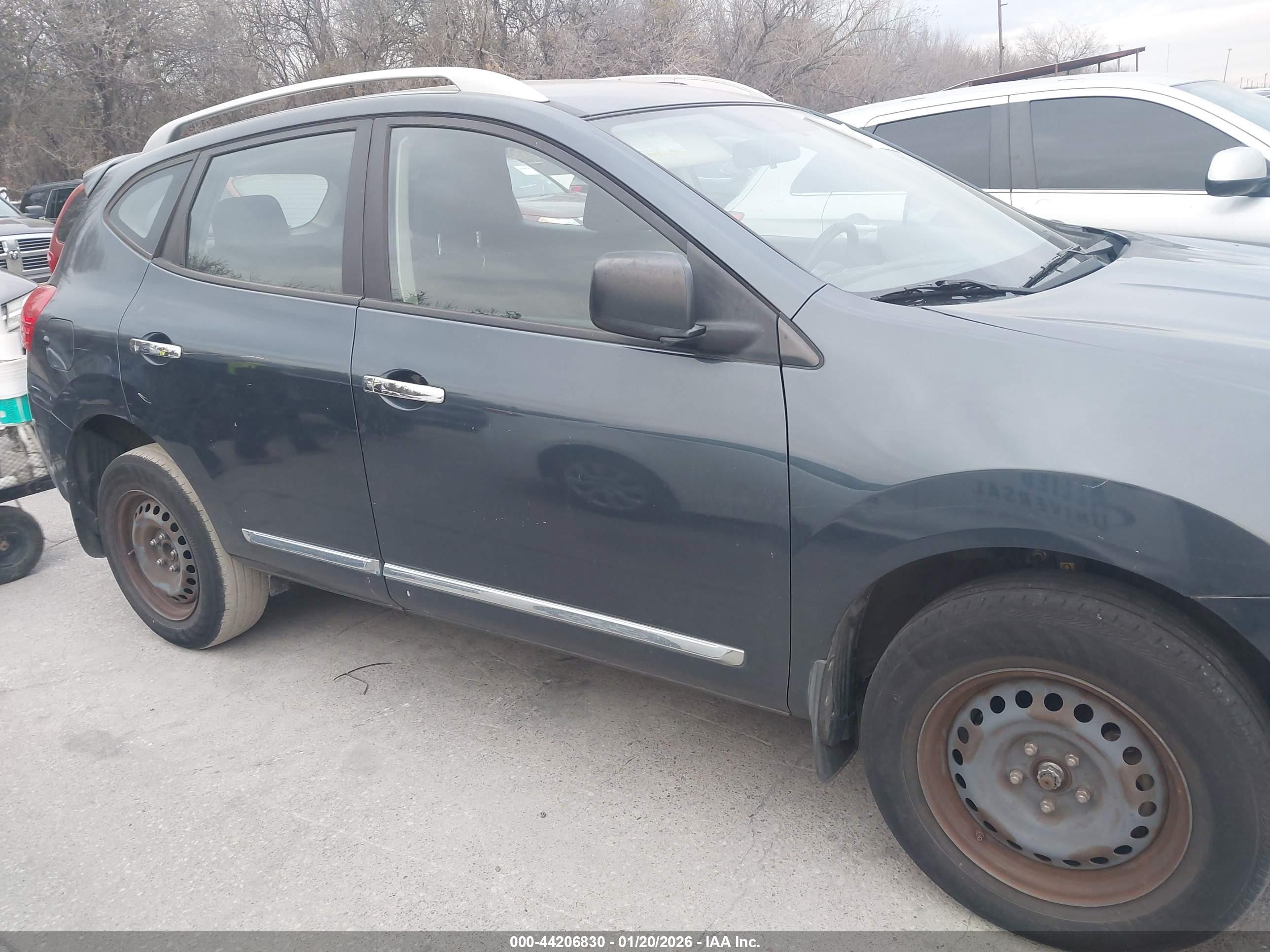 NISSAN ROGUE image 6