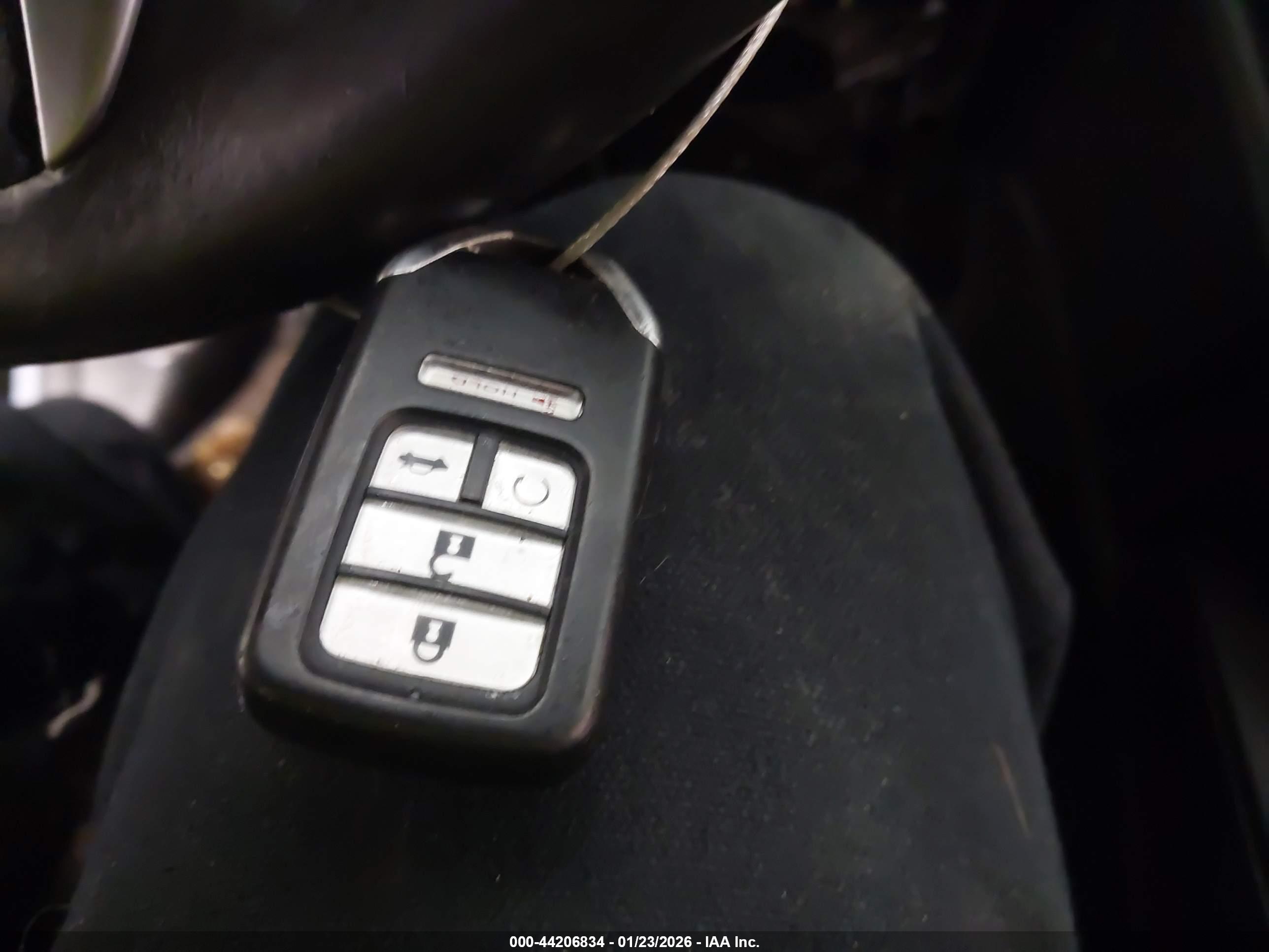 HONDA CR-V image 11