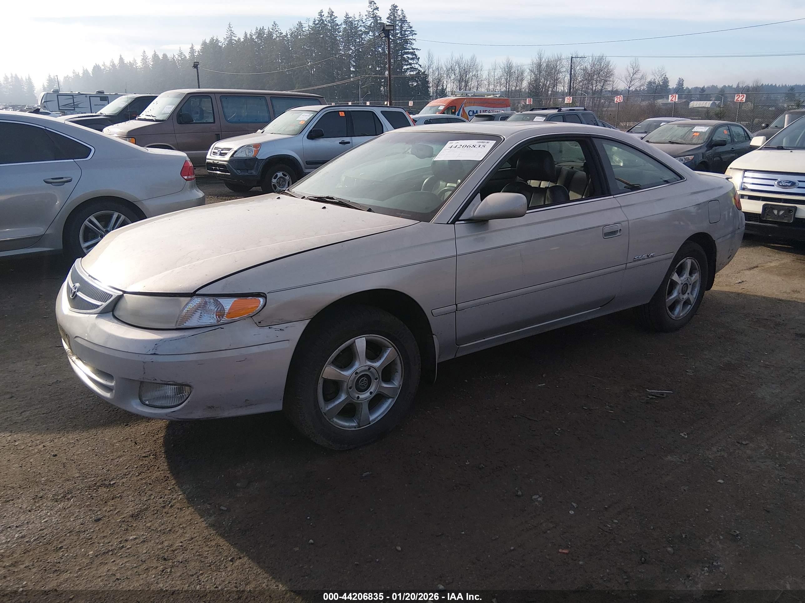 TOYOTA CAMRY image 2
