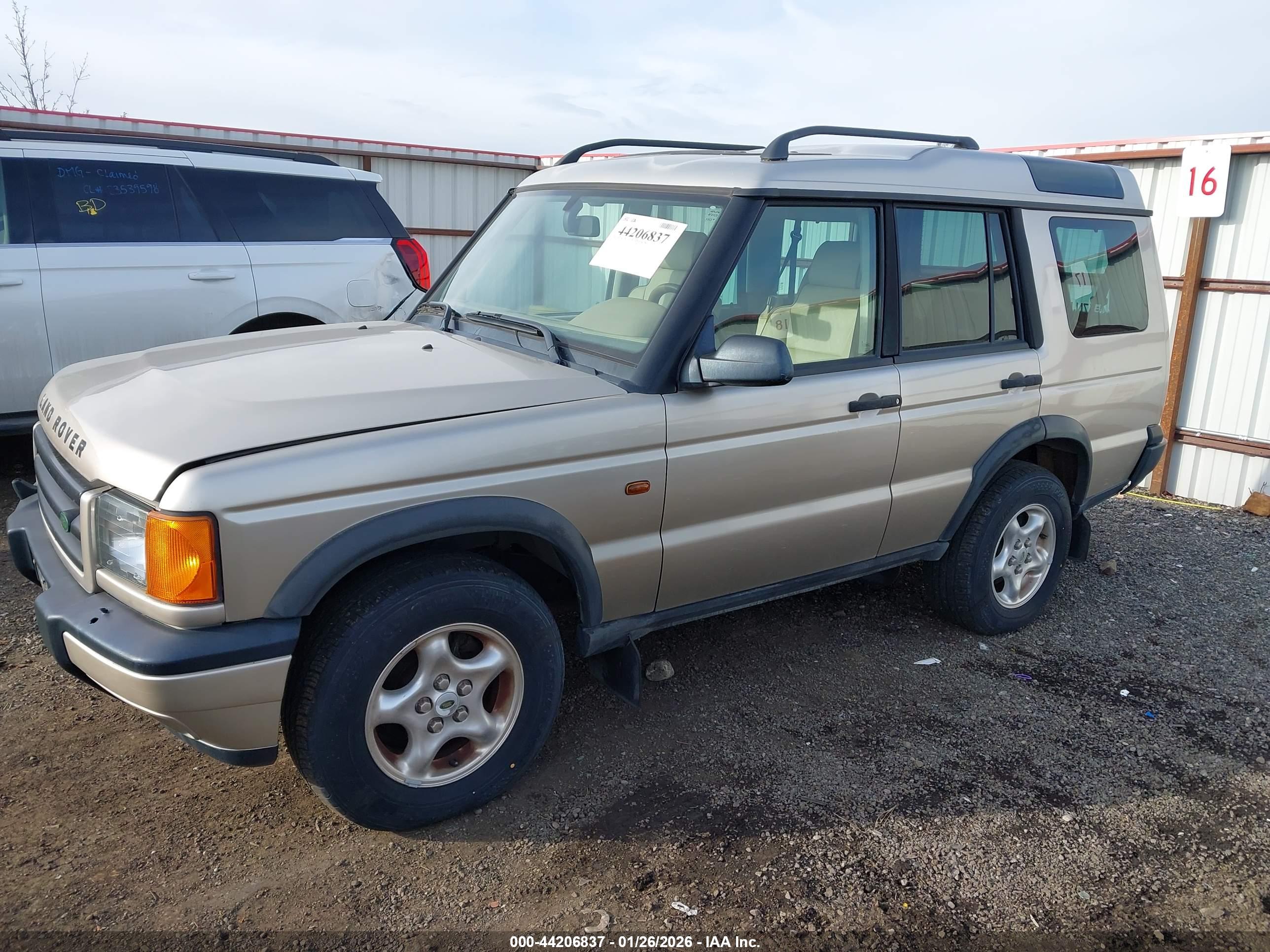 LAND ROVER image 2