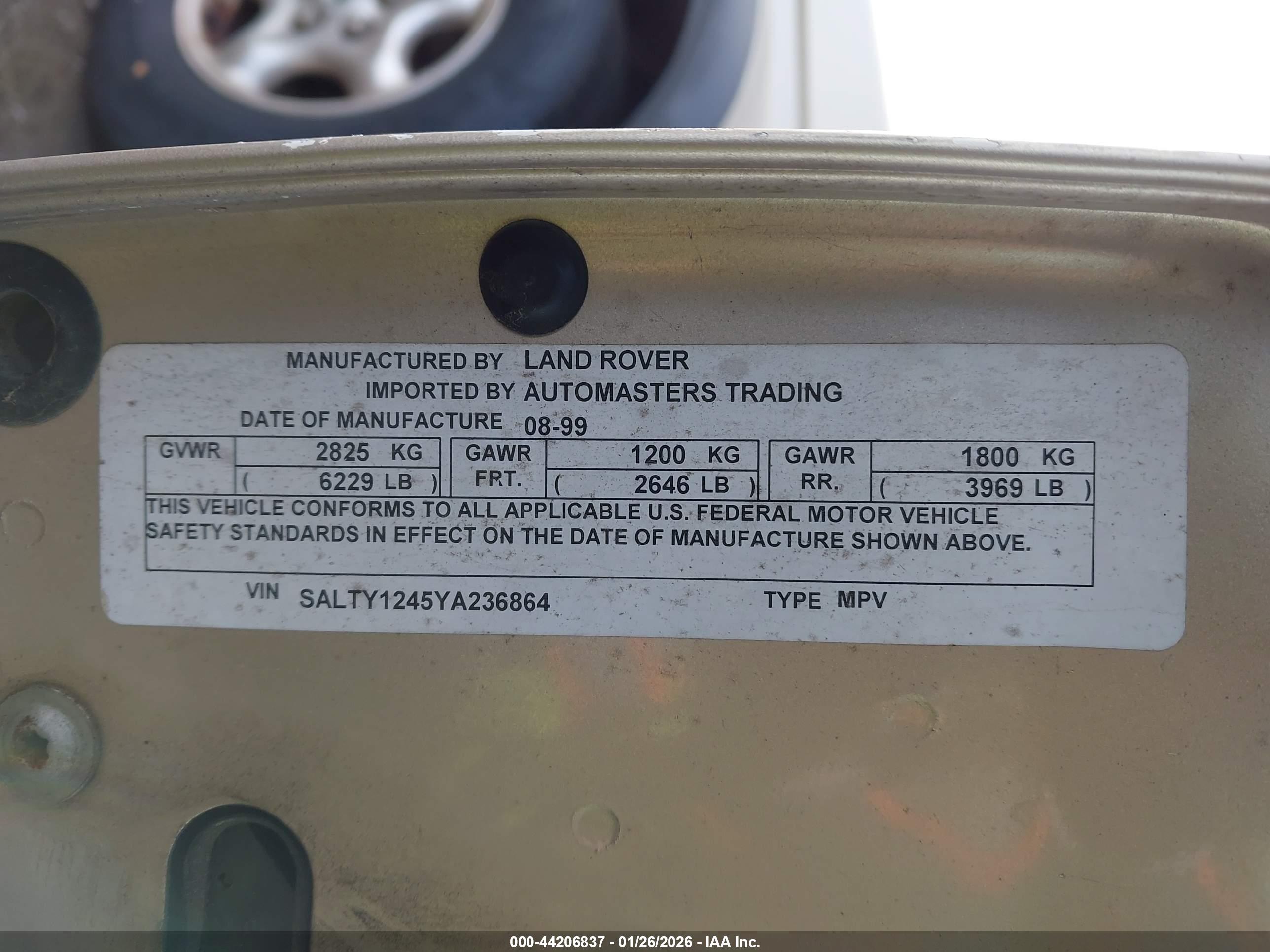 LAND ROVER image 9