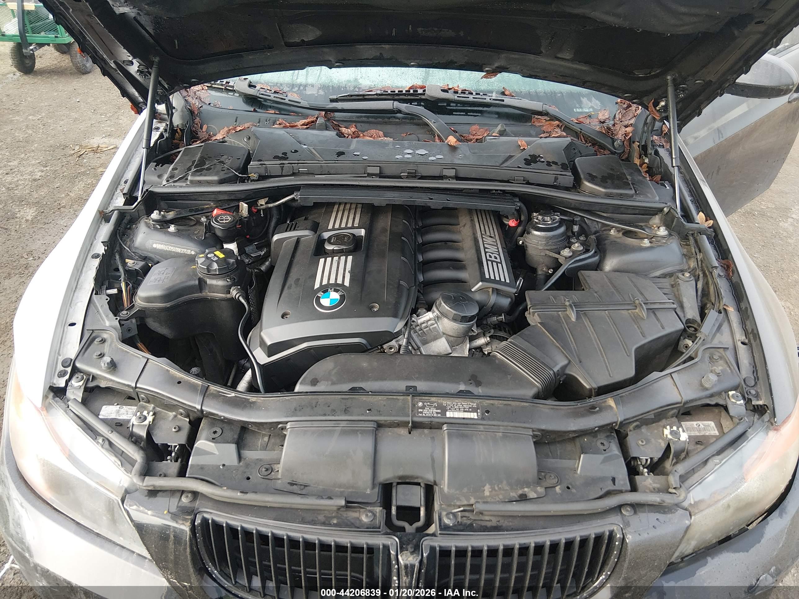 BMW 328I image 10