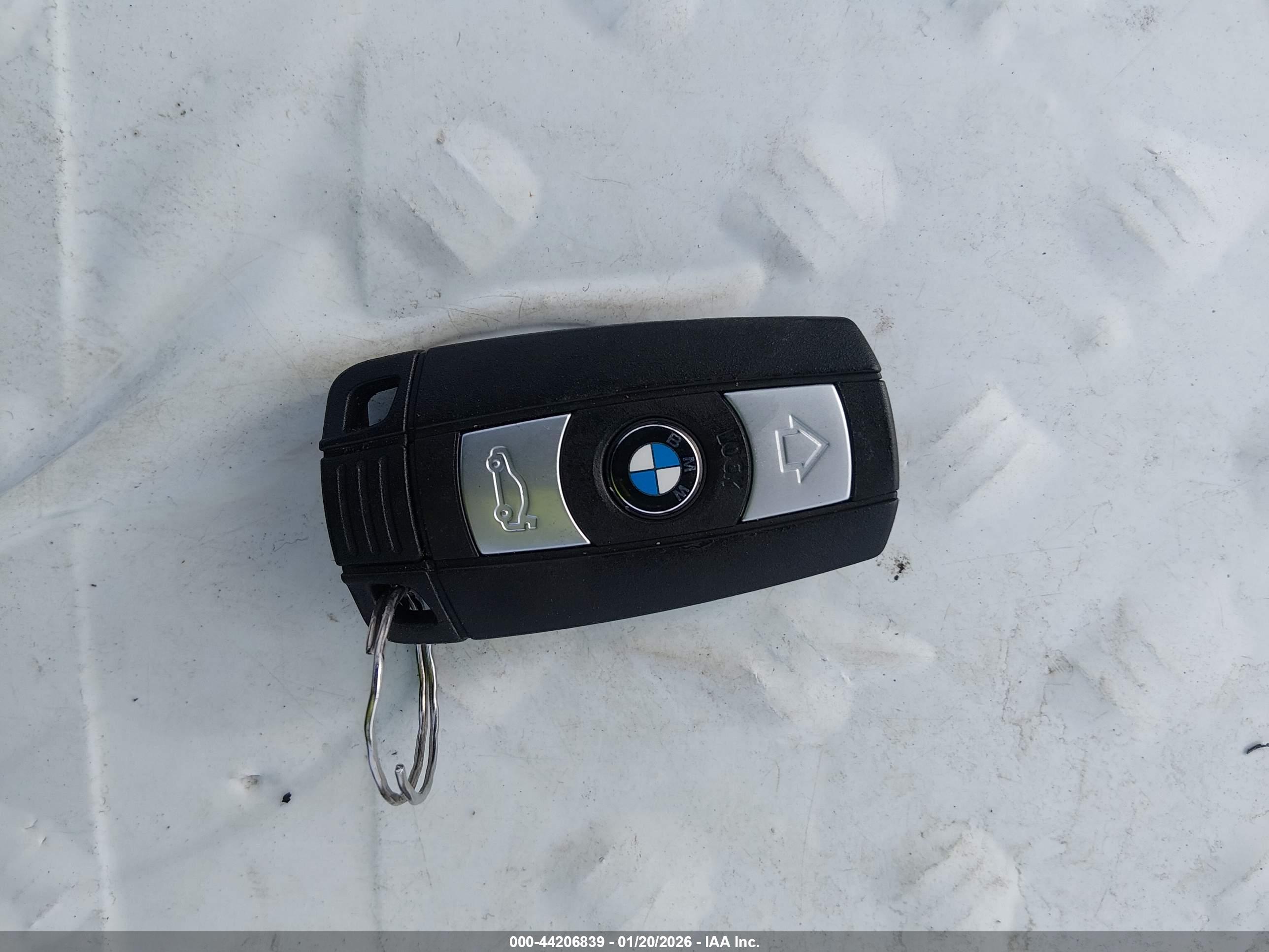 BMW 328I image 11