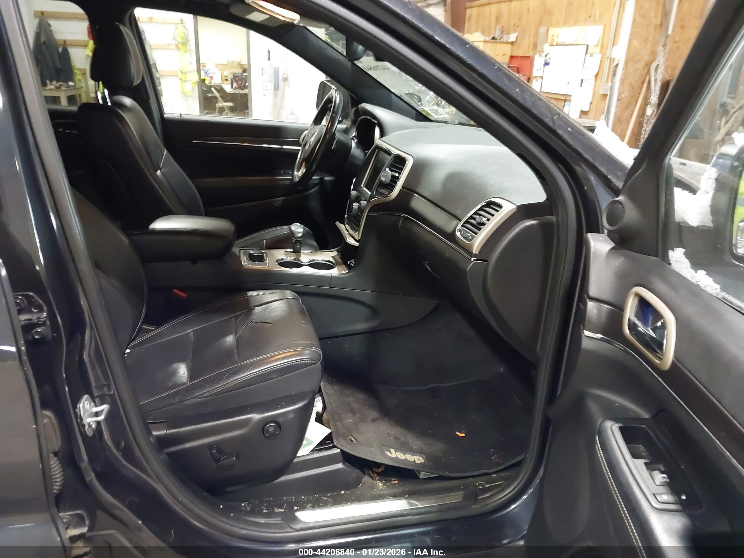 JEEP GRAND image 5