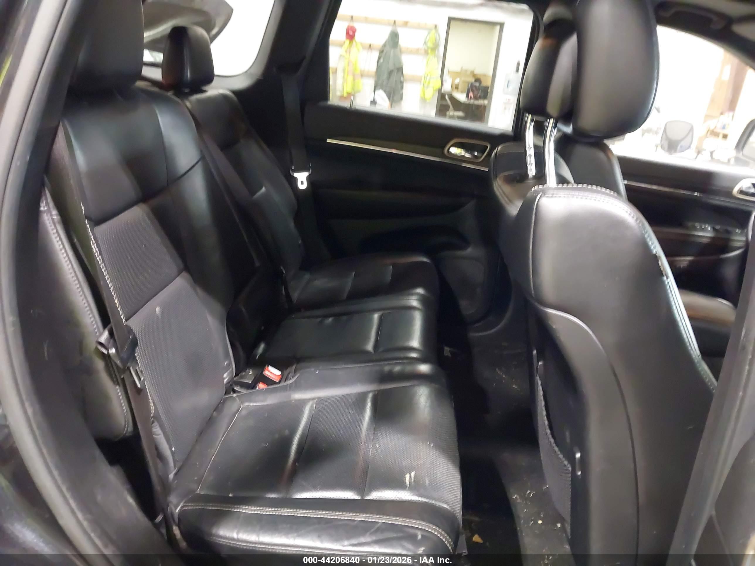 JEEP GRAND image 8