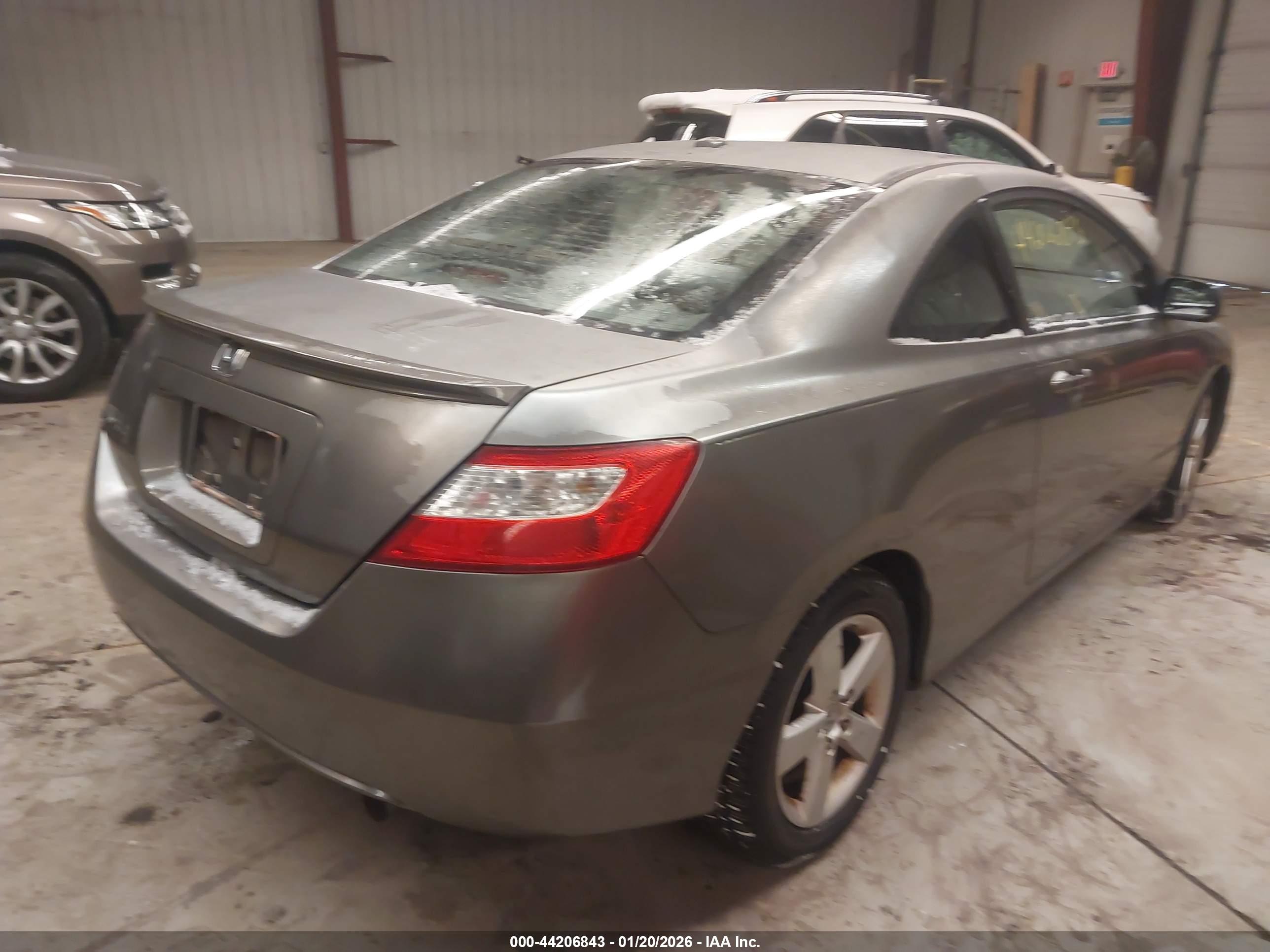 HONDA CIVIC image 4