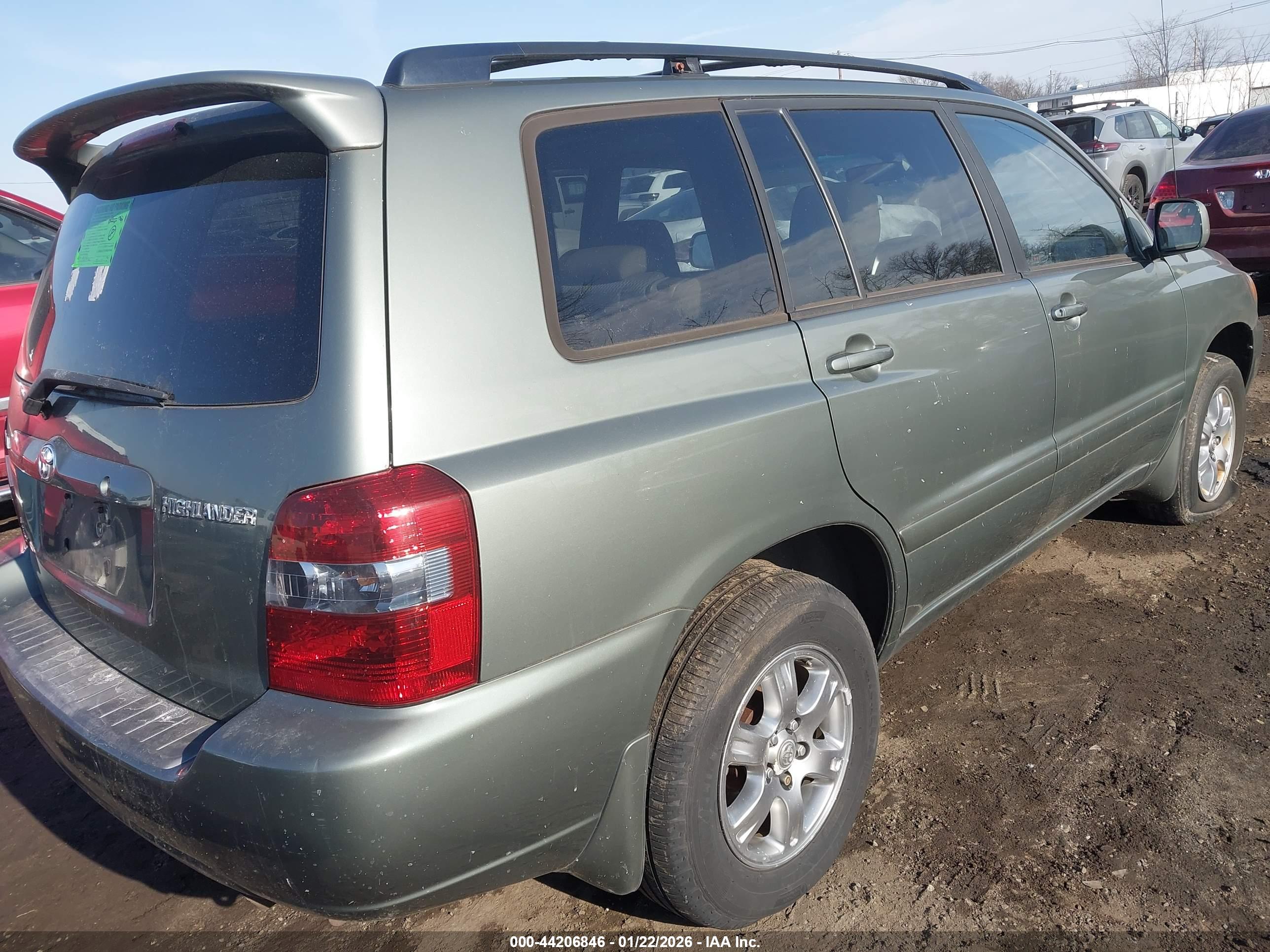 TOYOTA HIGHLANDER image 4