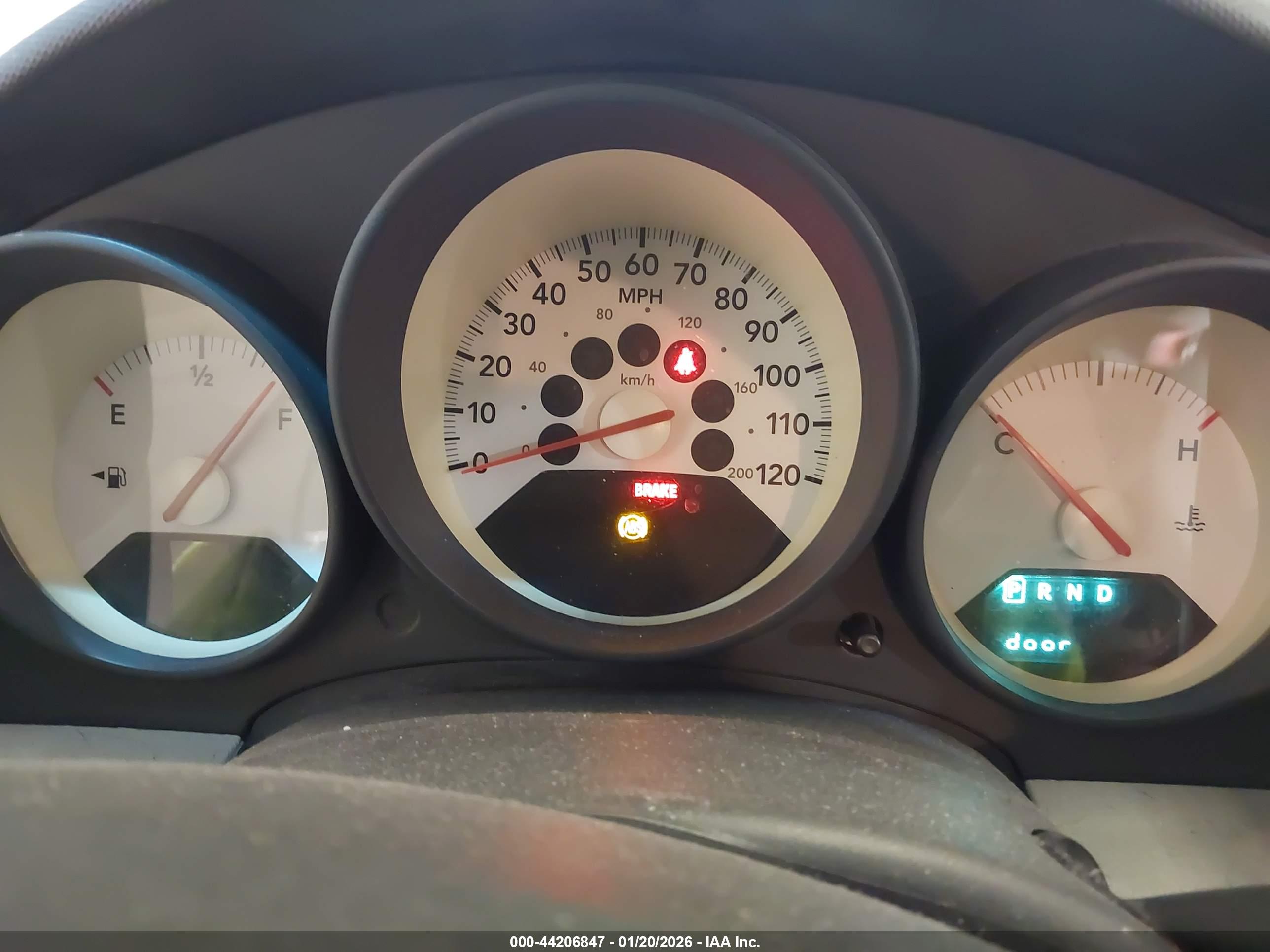 DODGE CALIBER image 7