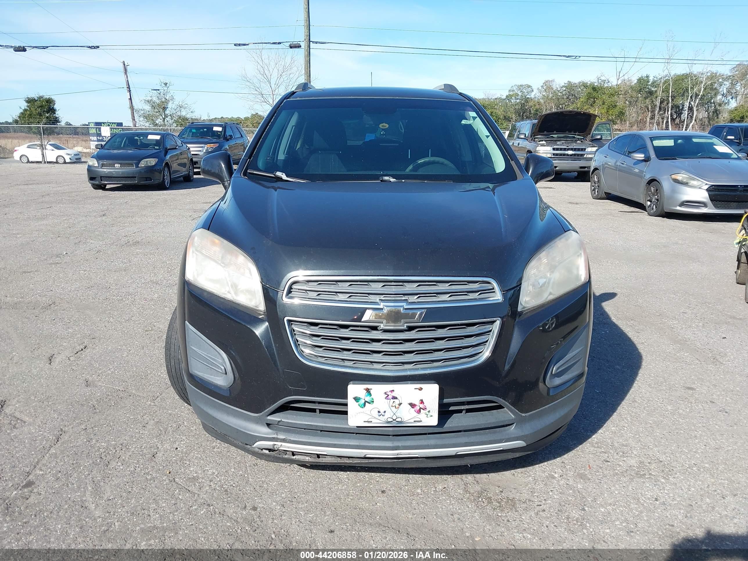 CHEVROLET TRAX image 6