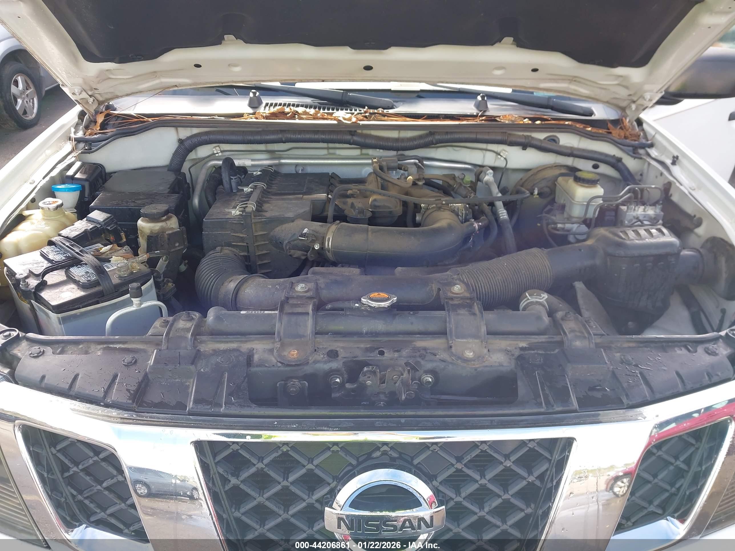 NISSAN FRONTIER image 10