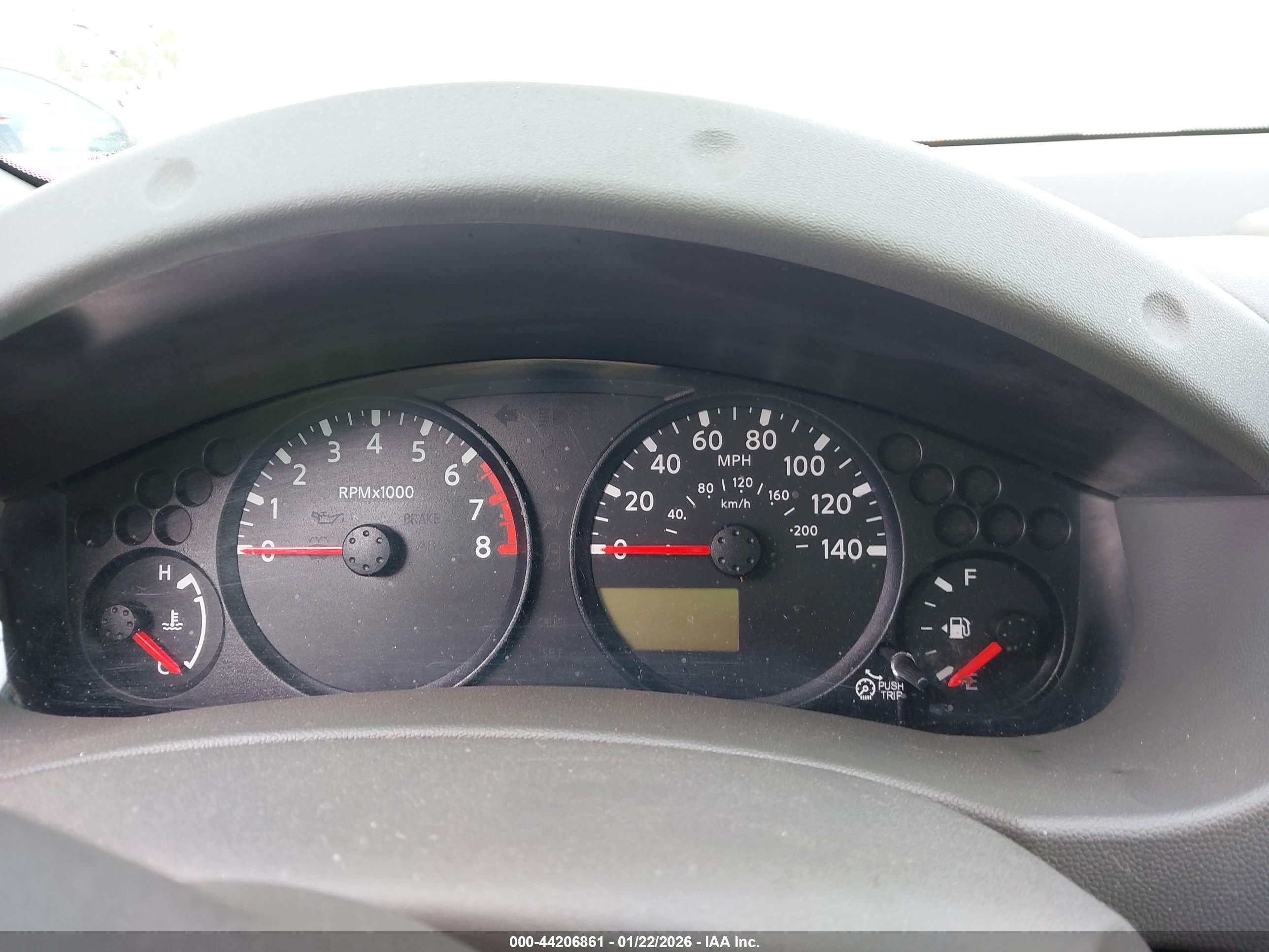 NISSAN FRONTIER image 7