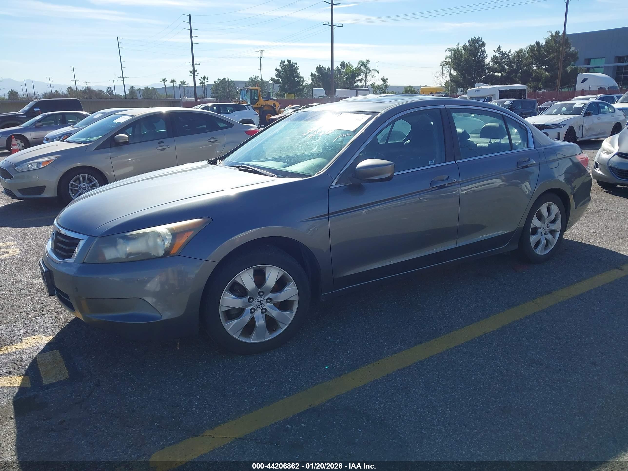 HONDA ACCORD image 2