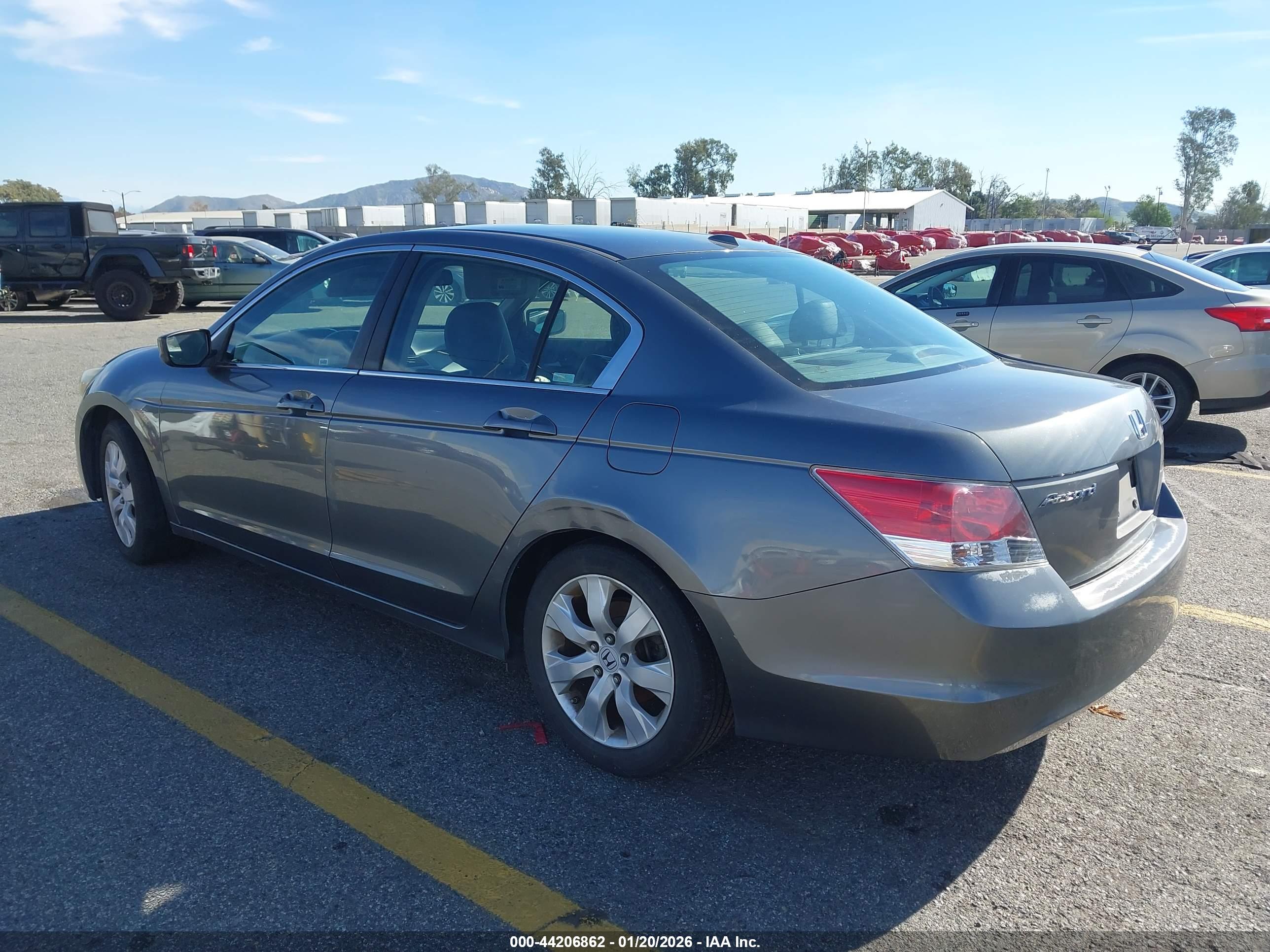 HONDA ACCORD image 3