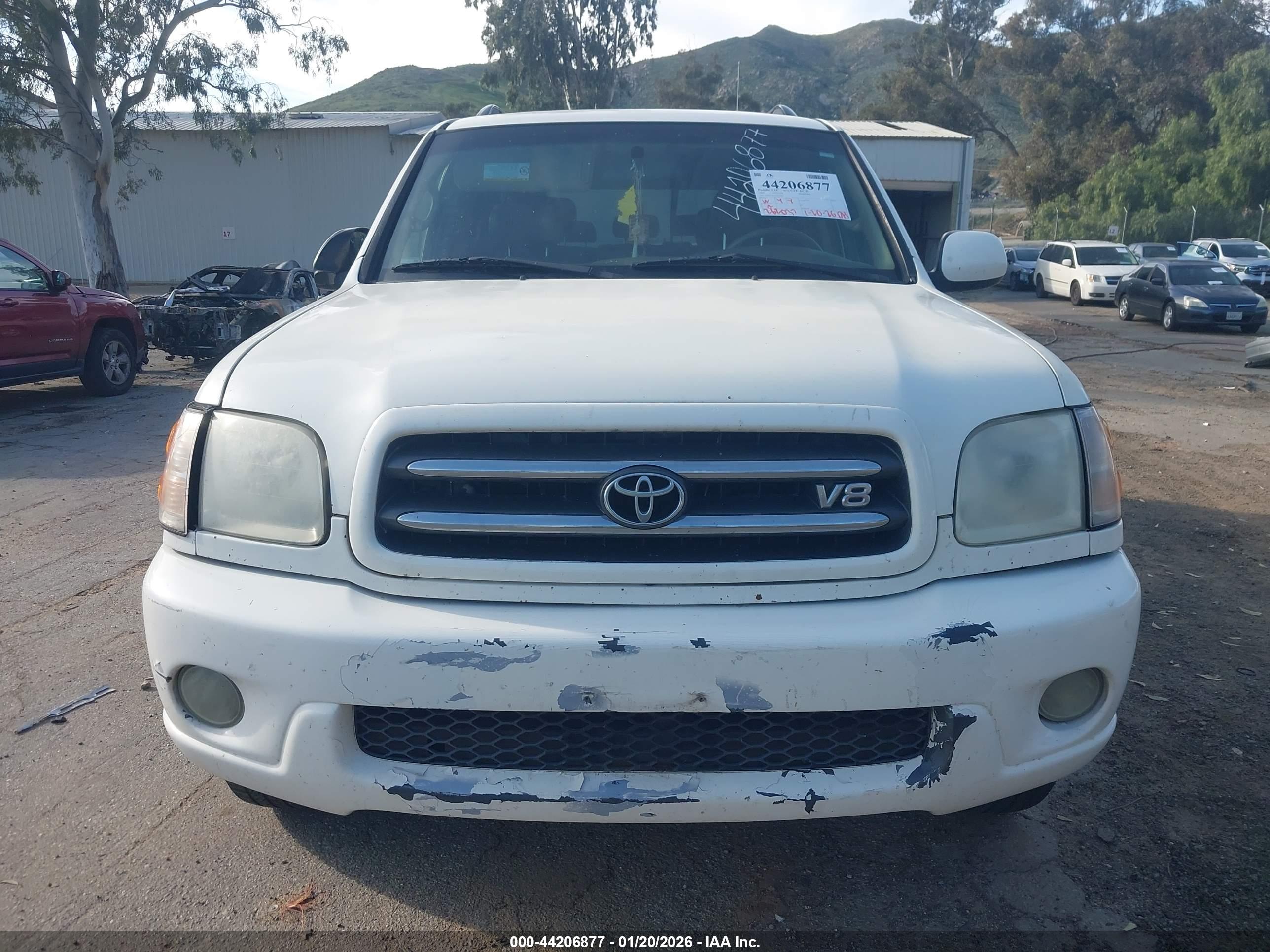 TOYOTA SEQUOIA image 6