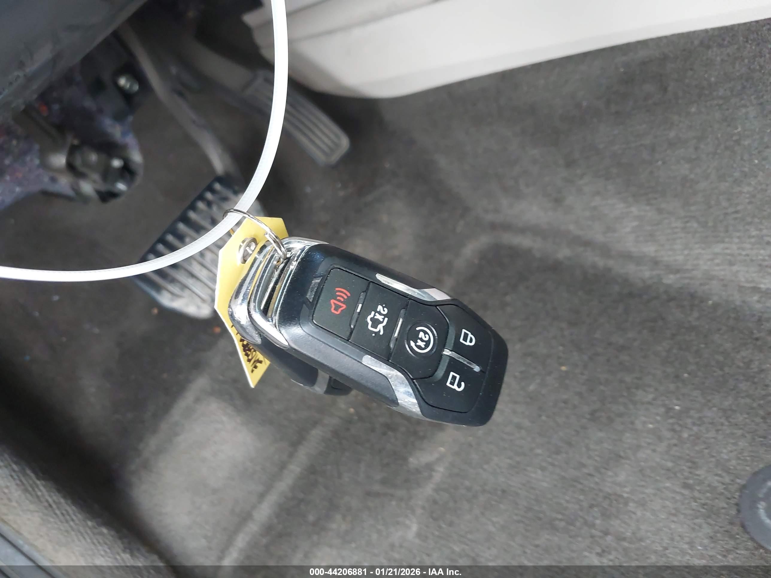 LINCOLN MKZ image 11
