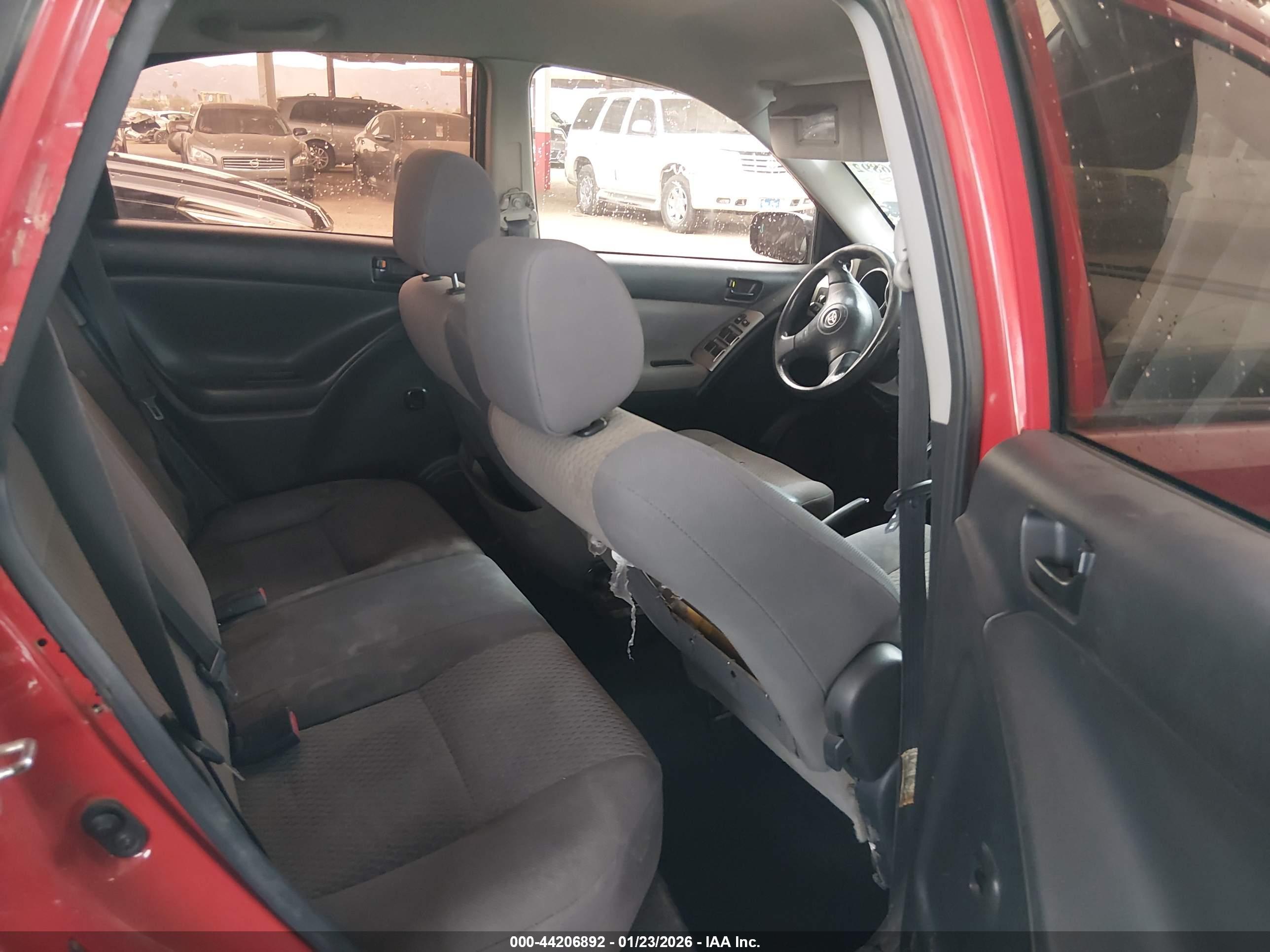 TOYOTA MATRIX image 8
