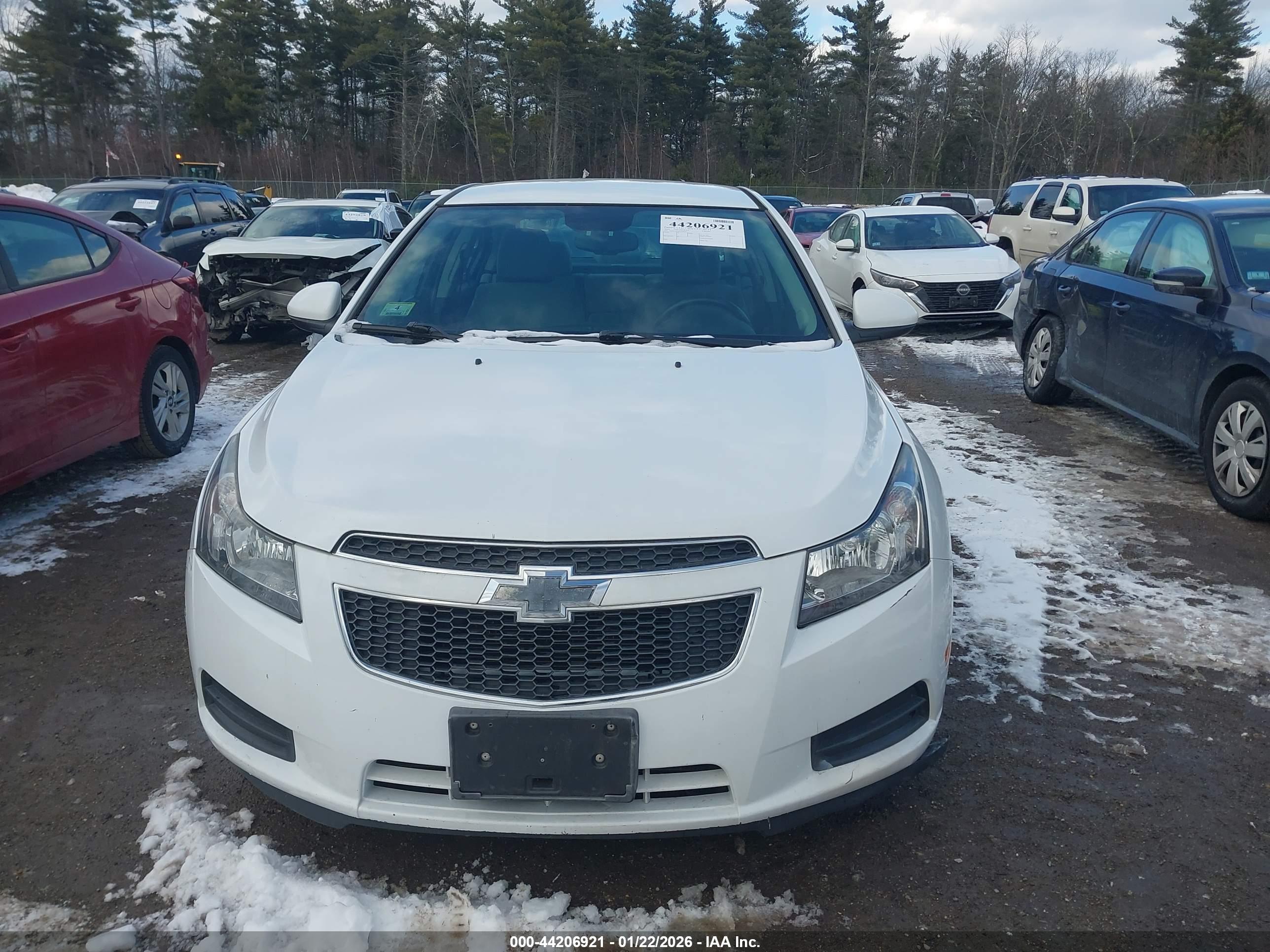 CHEVROLET CRUZE image 6