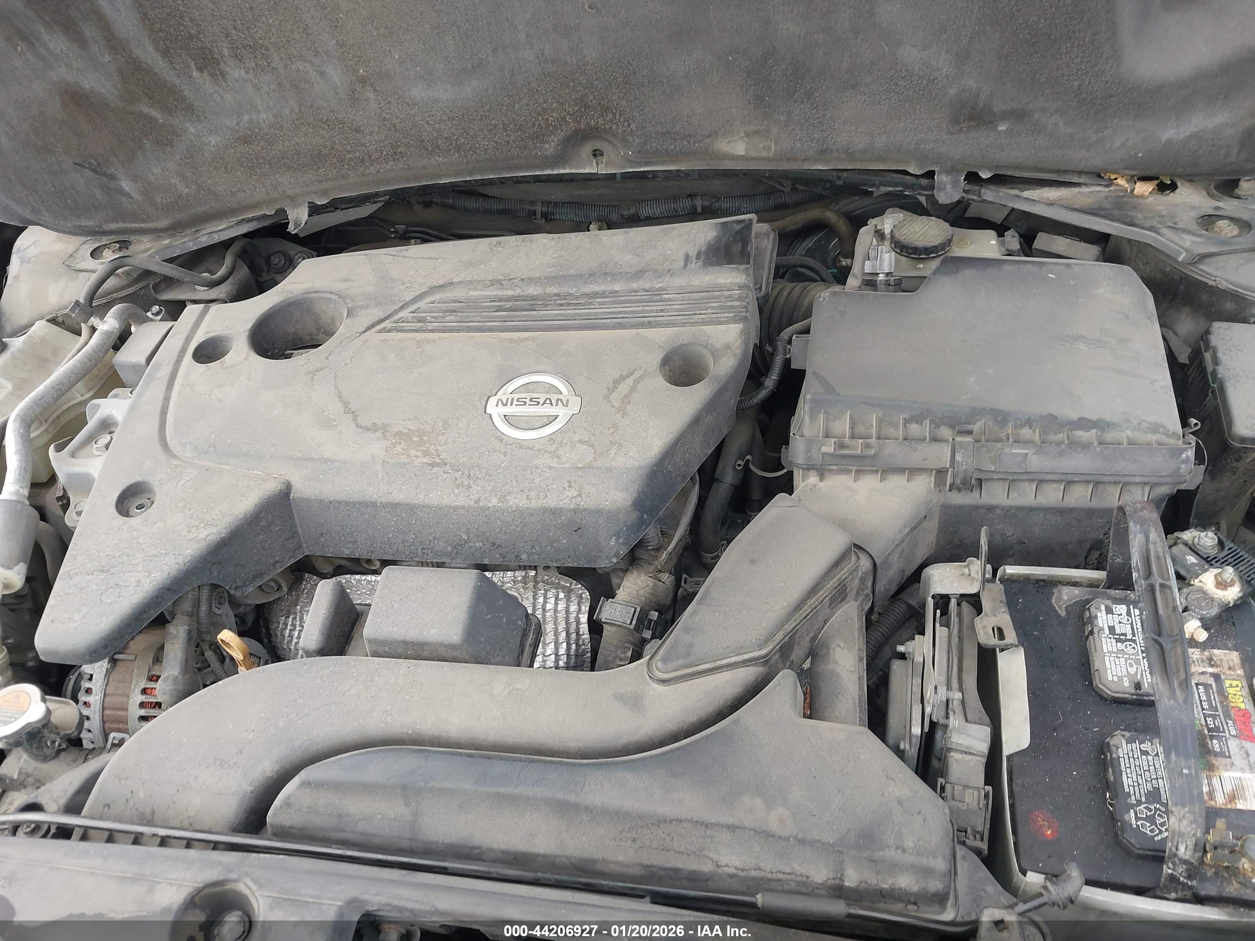 NISSAN ALTIMA image 10
