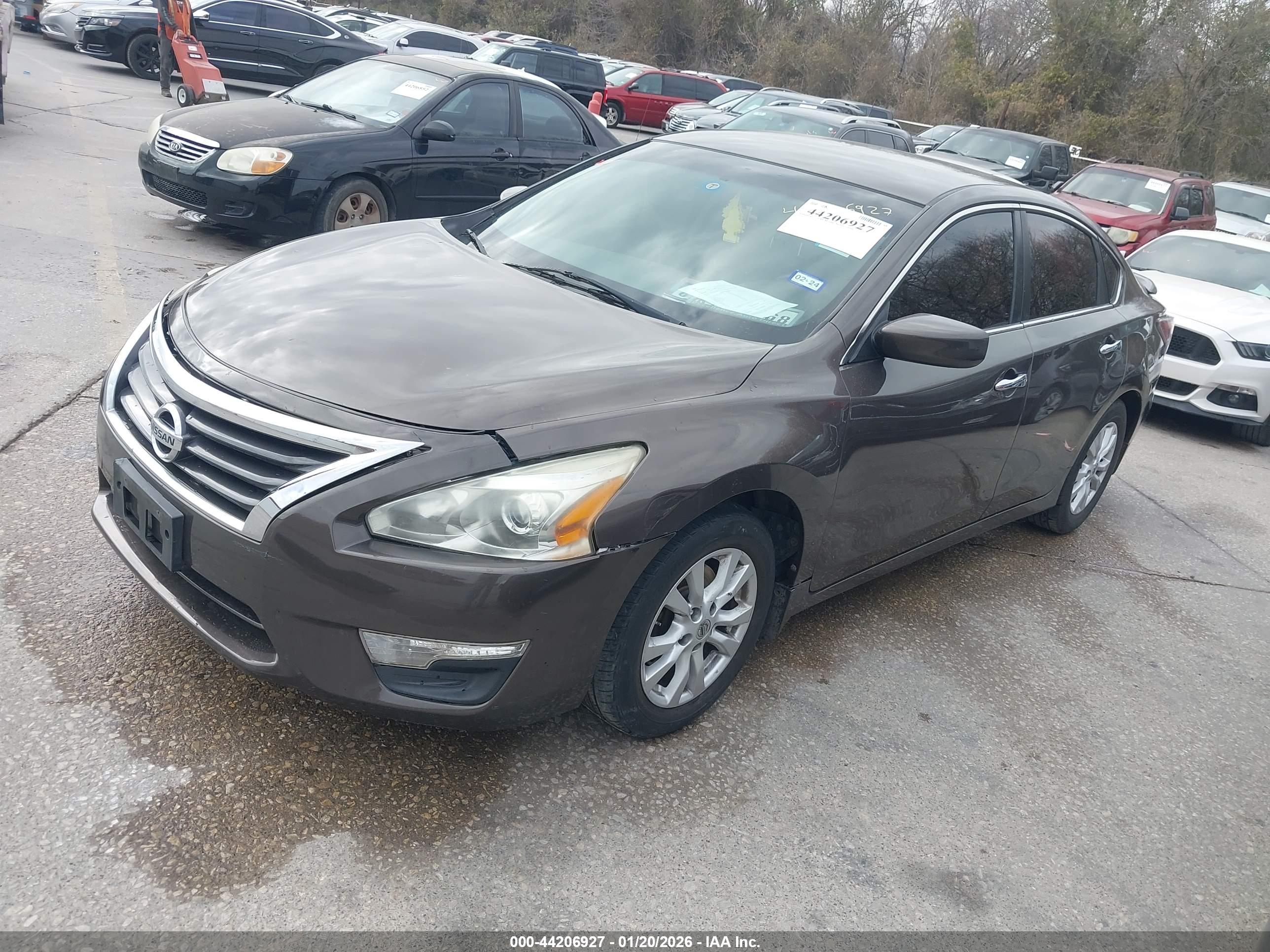 NISSAN ALTIMA image 2