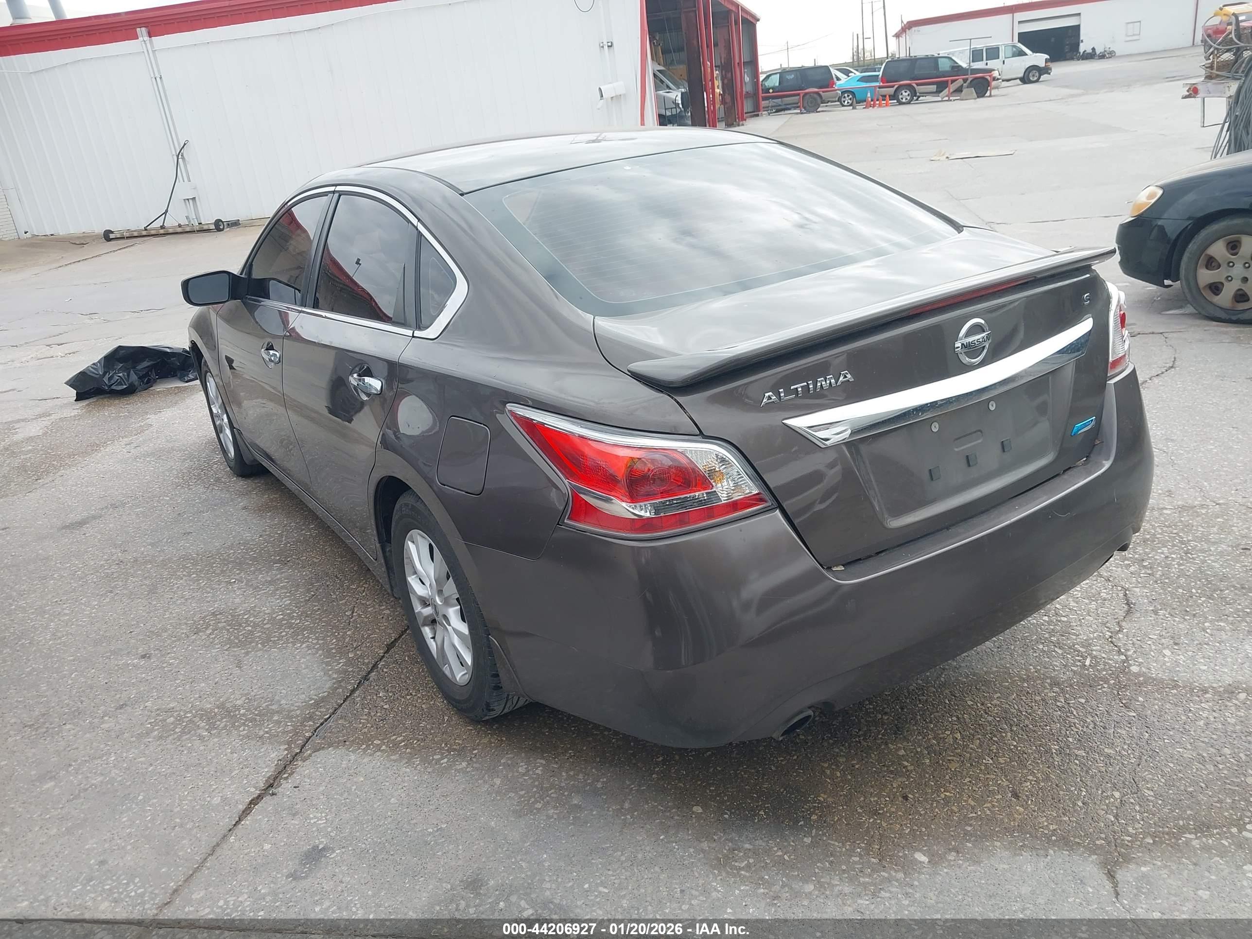 NISSAN ALTIMA image 3