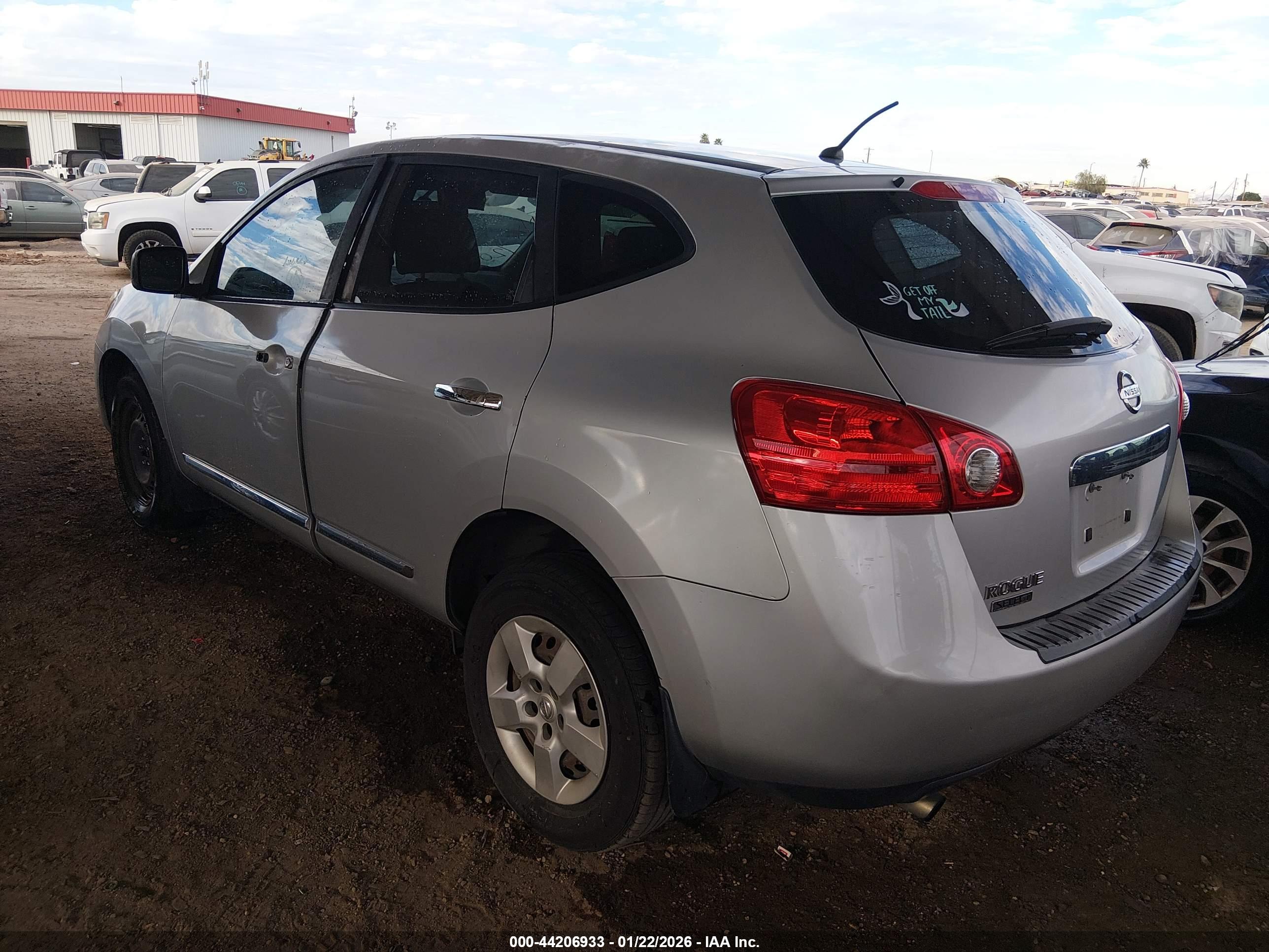 NISSAN ROGUE image 3