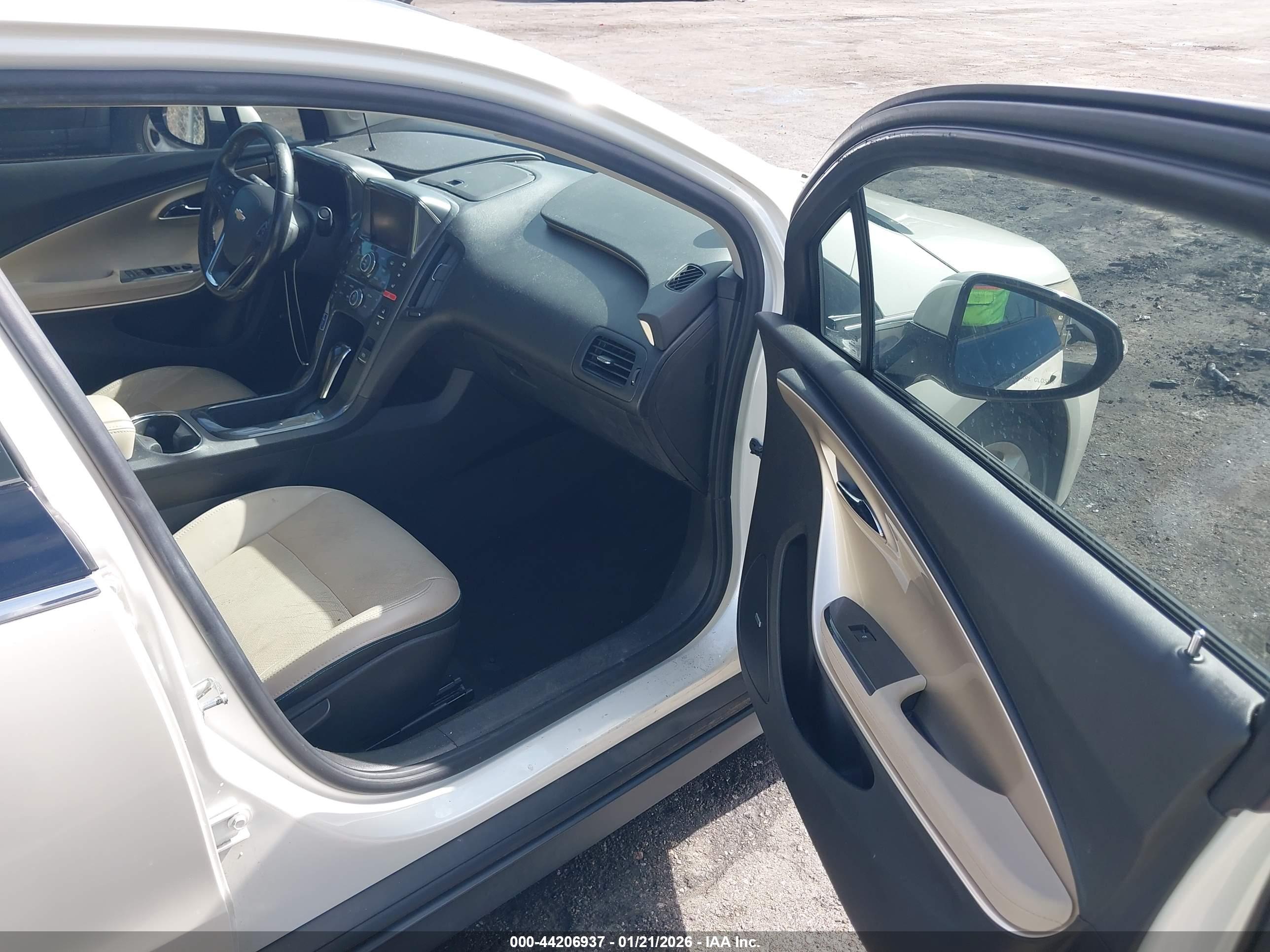 CHEVROLET VOLT image 5