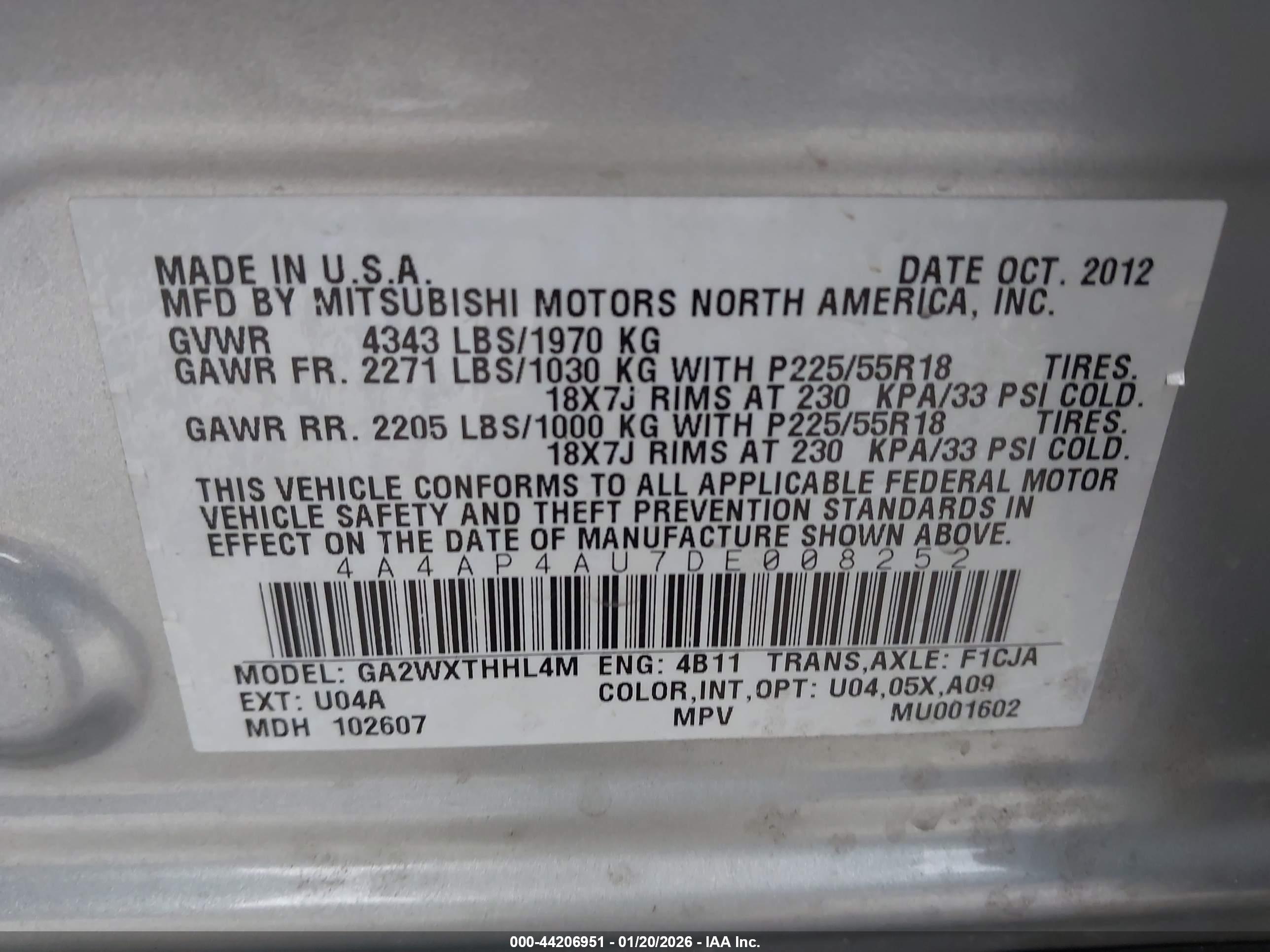 MITSUBISHI OUTLANDER image 9
