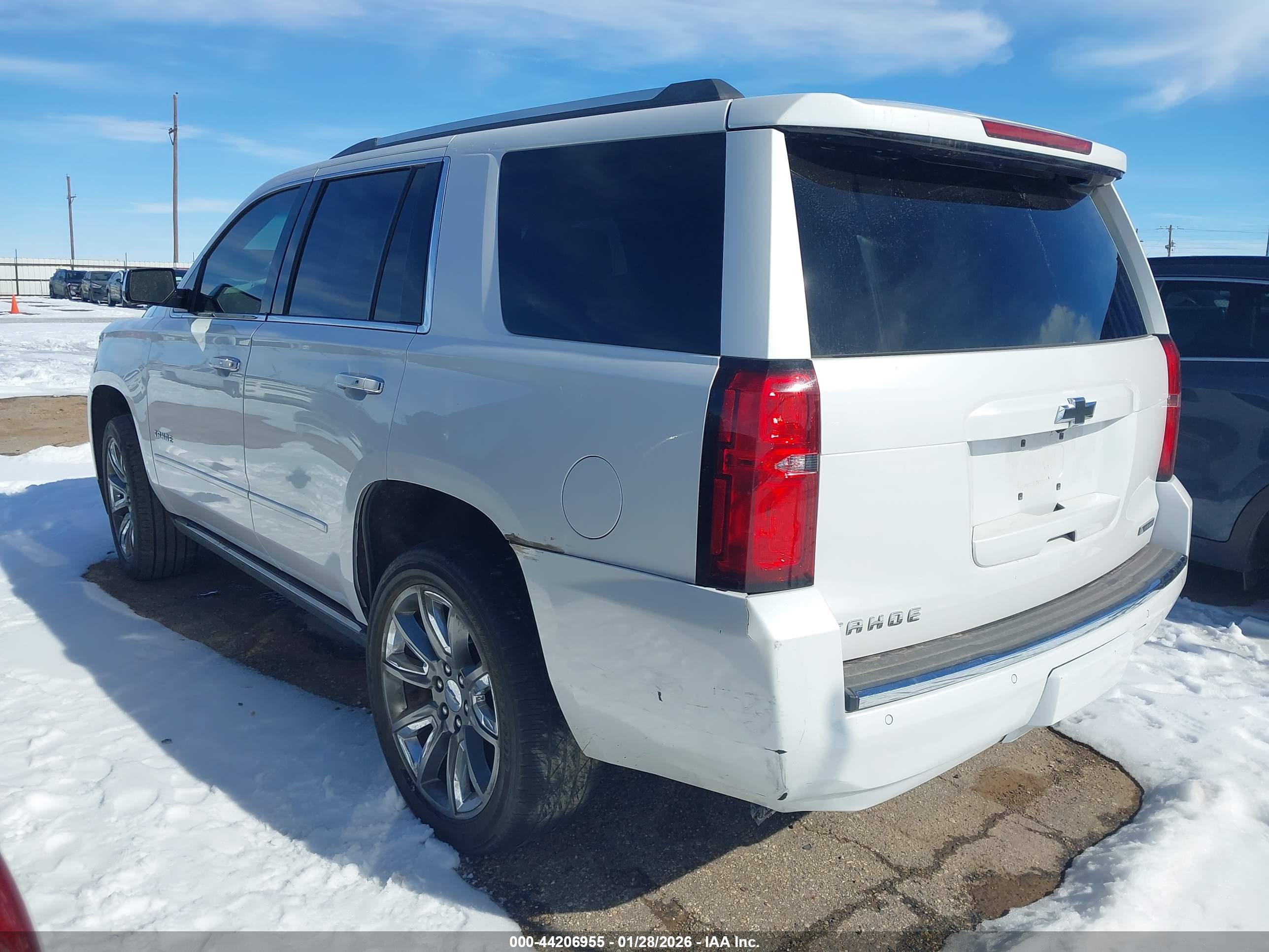 CHEVROLET TAHOE image 3