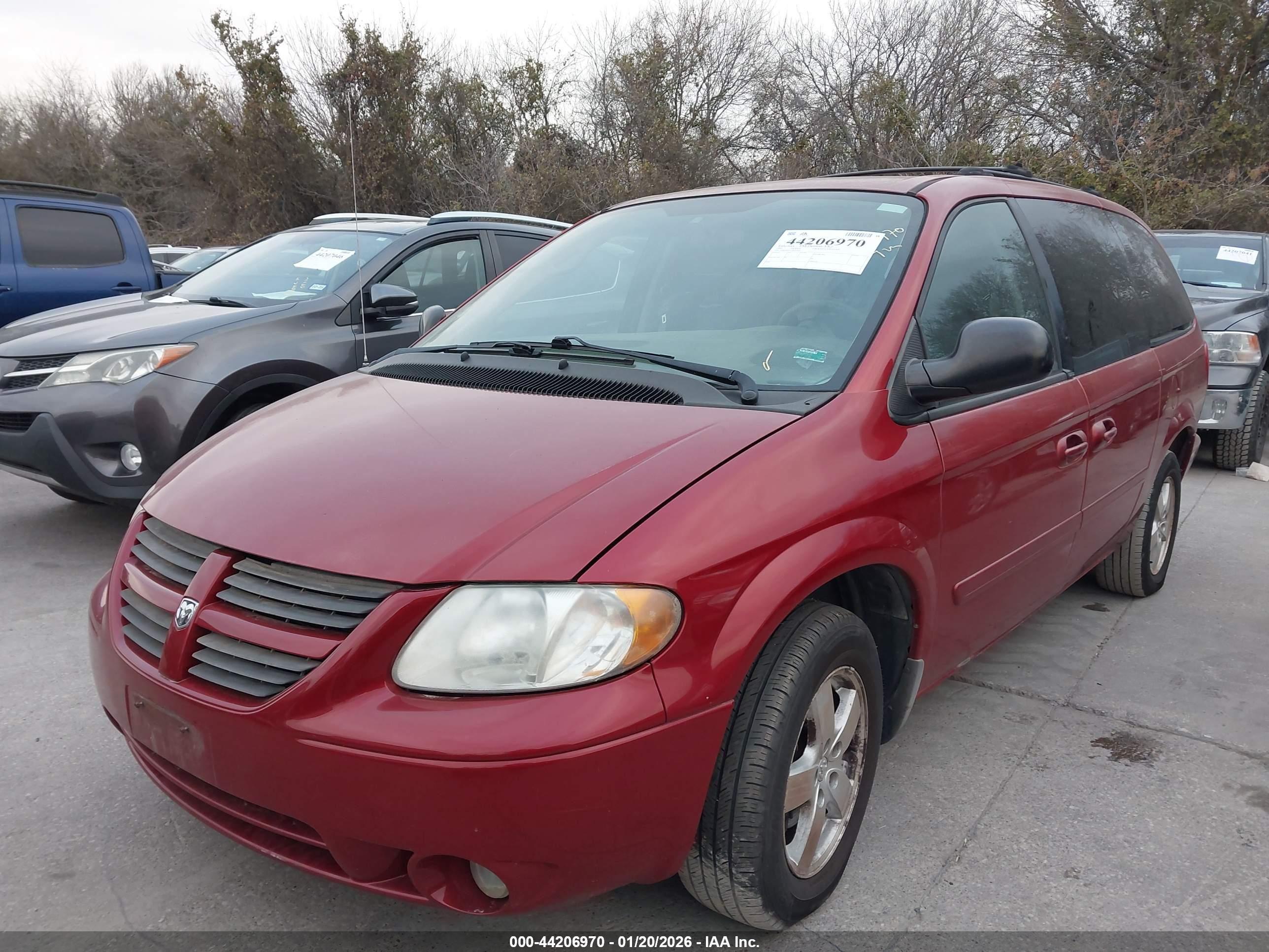 DODGE GRAND image 2