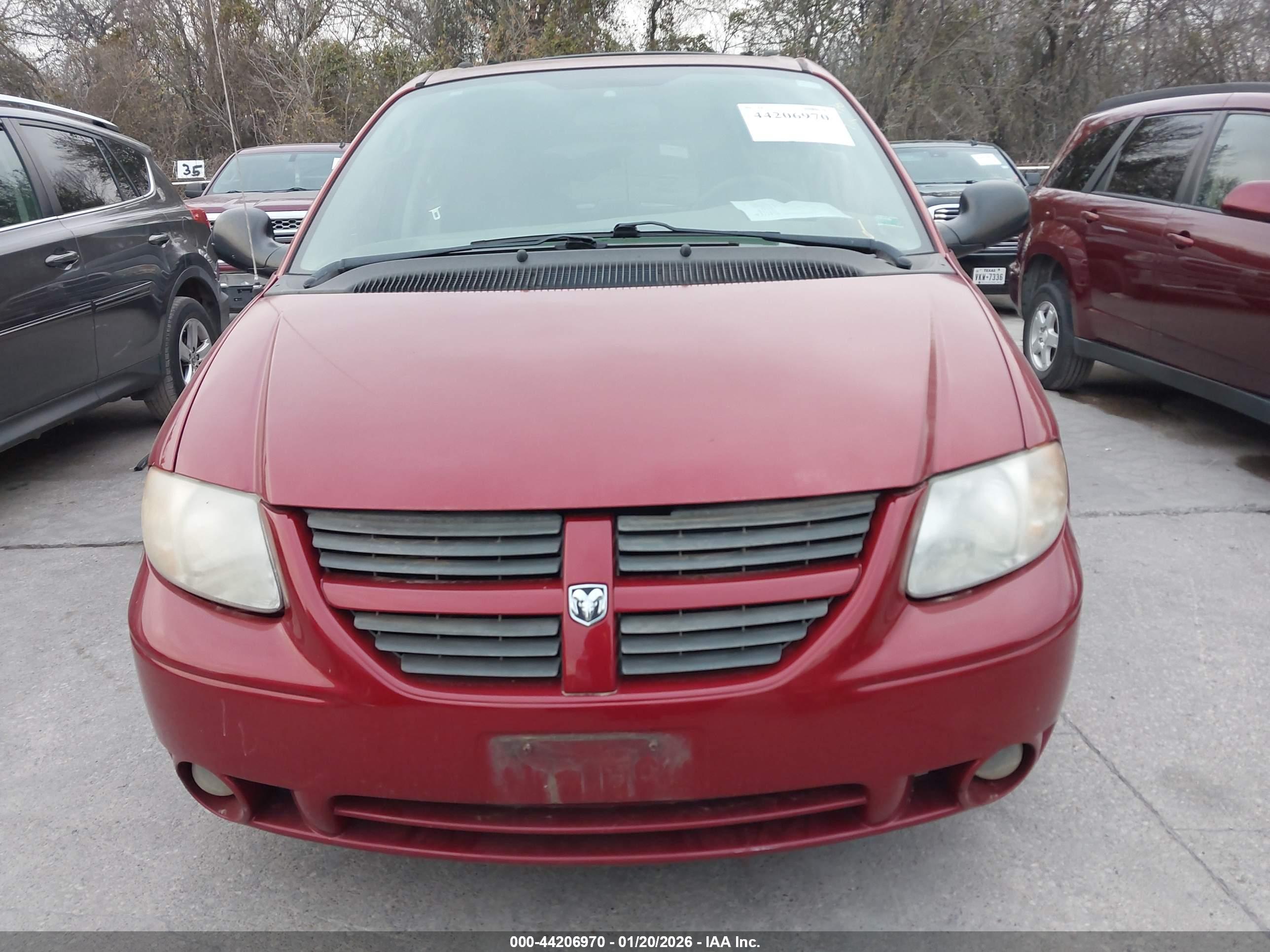 DODGE GRAND image 6