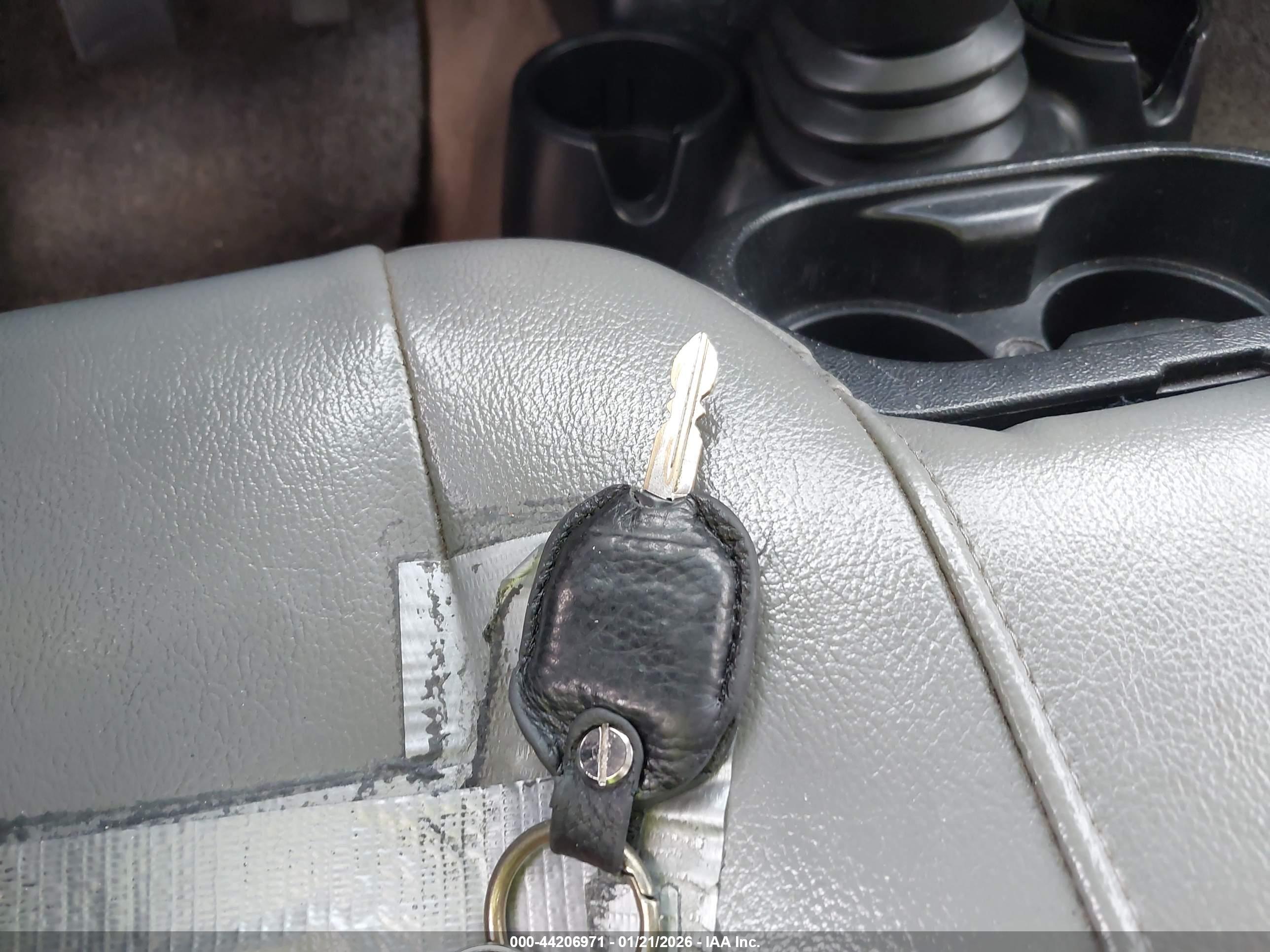 FORD RANGER image 11