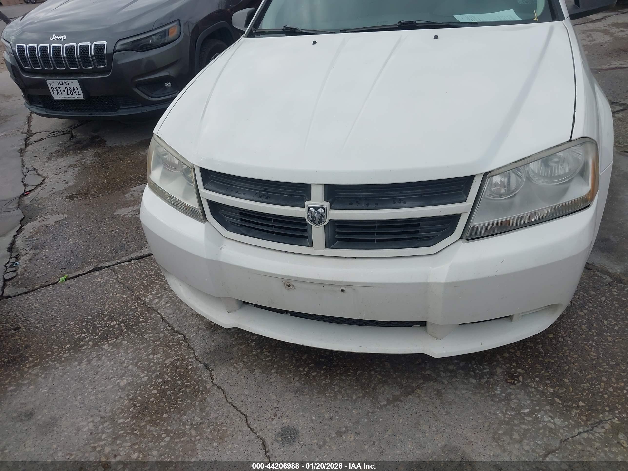 DODGE AVENGER image 6