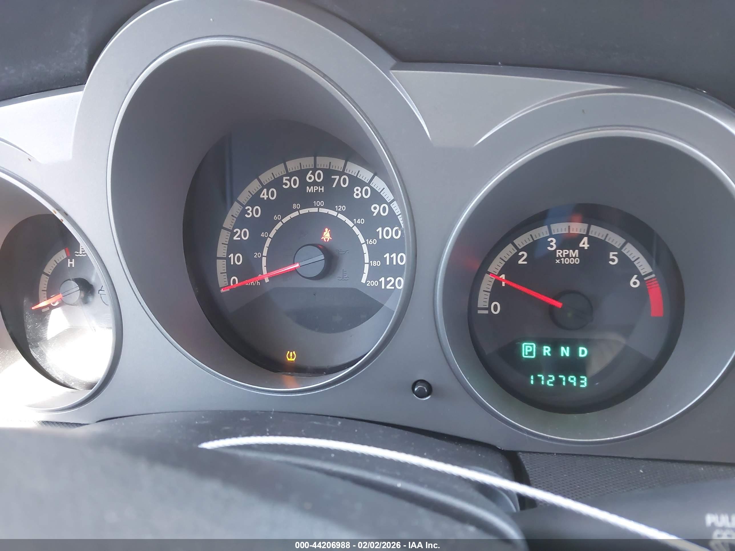 DODGE AVENGER image 7