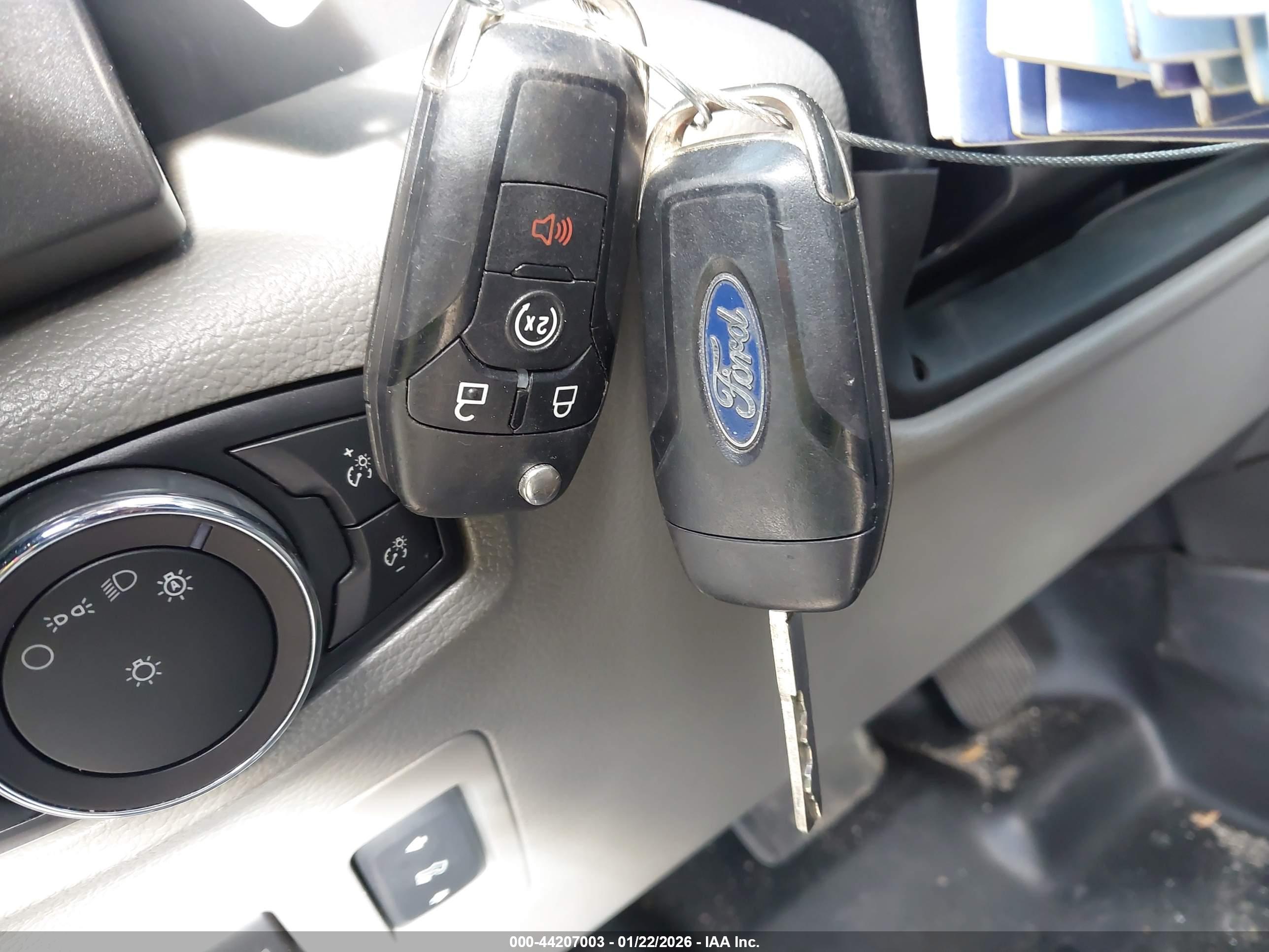 FORD F-150 image 11