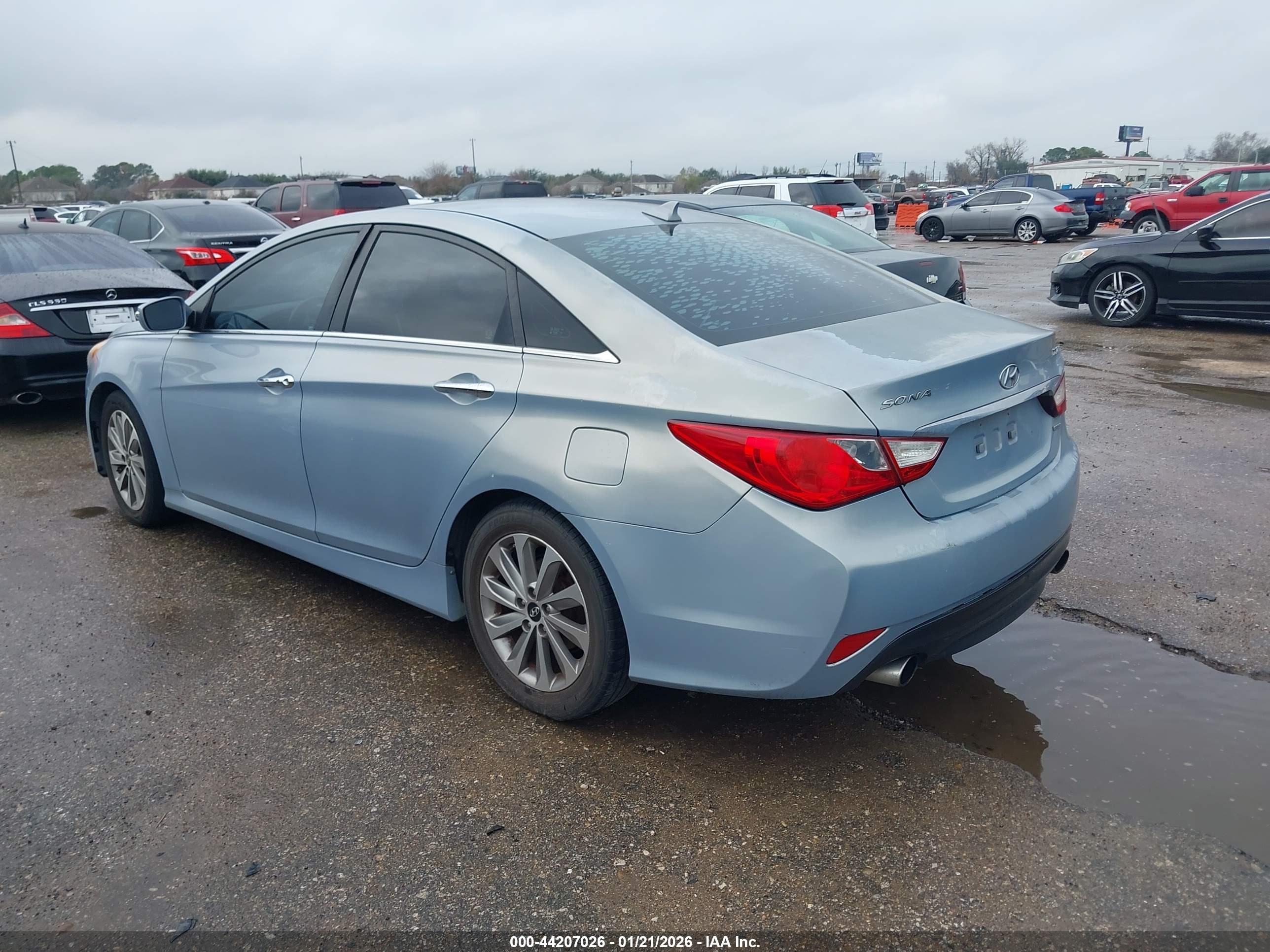 HYUNDAI SONATA image 3