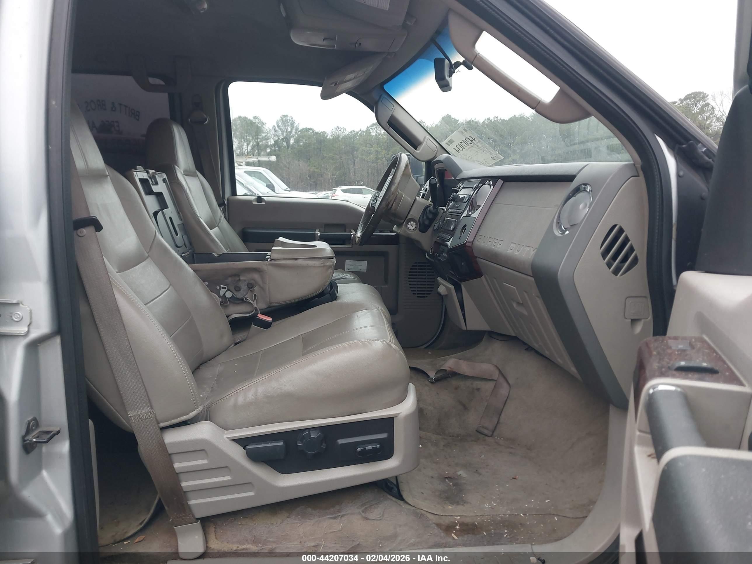 FORD F-350 image 7
