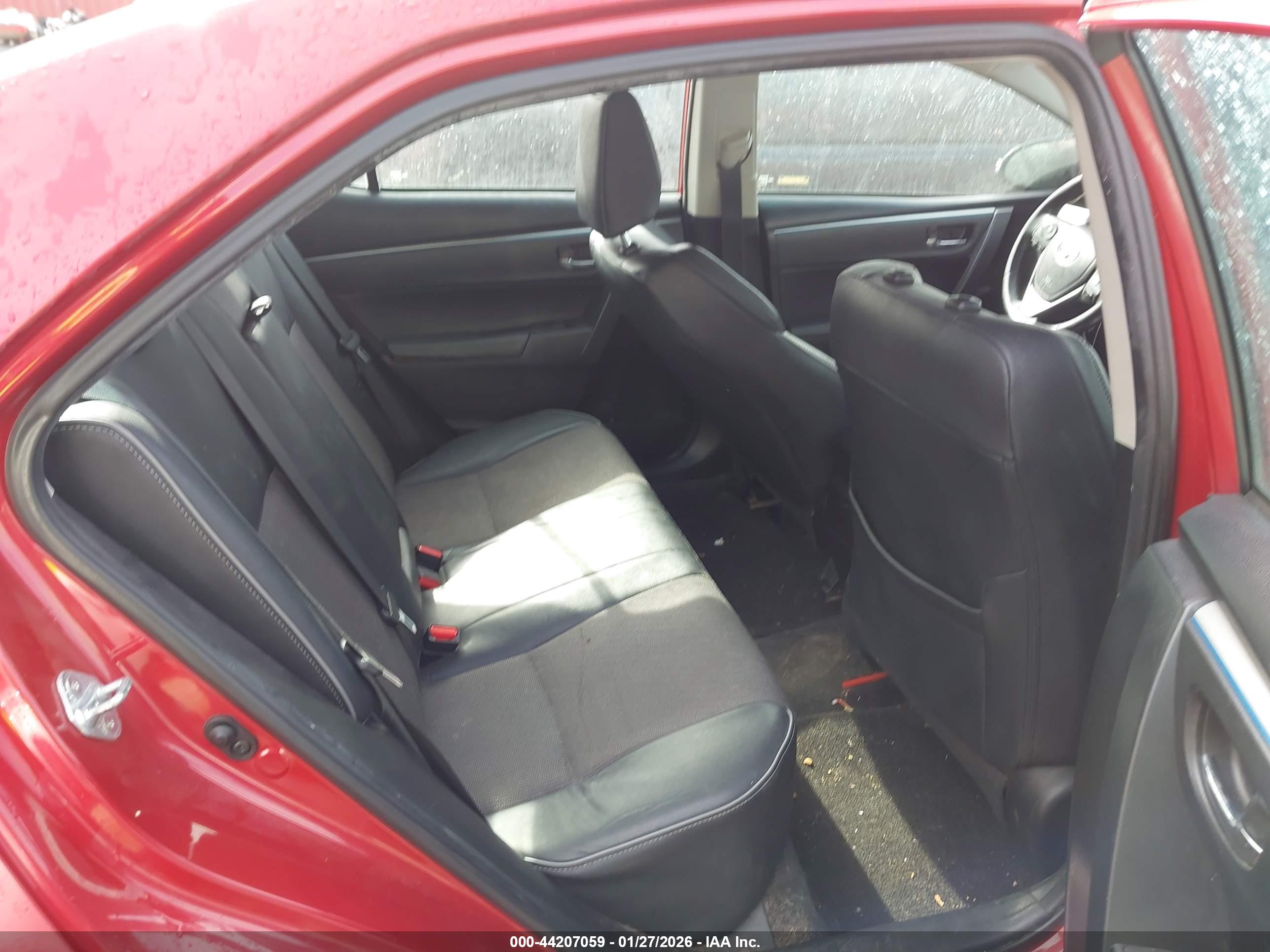 TOYOTA COROLLA image 8